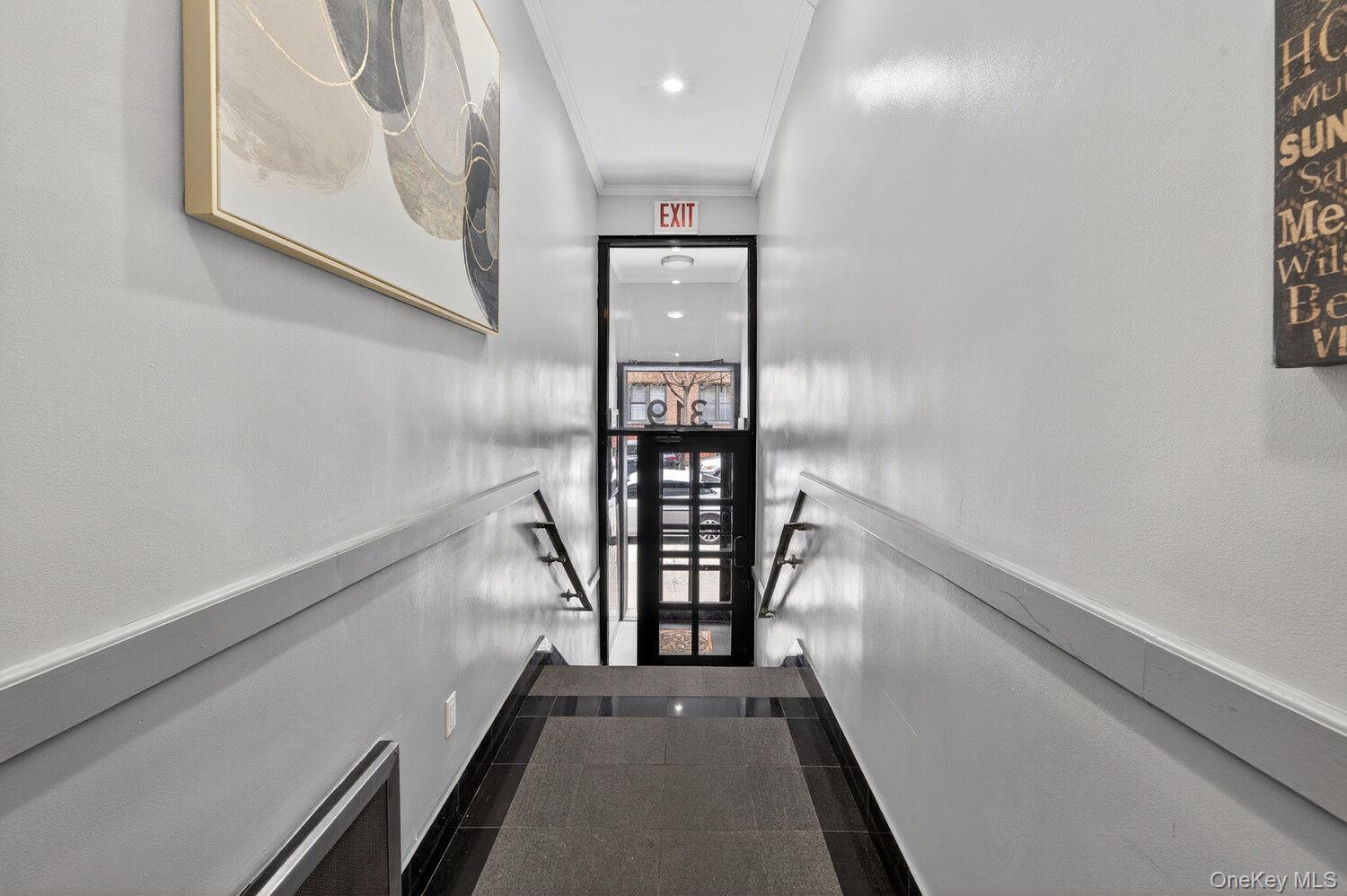 319 90TH Street Unit 1, Manhattan NY 10128