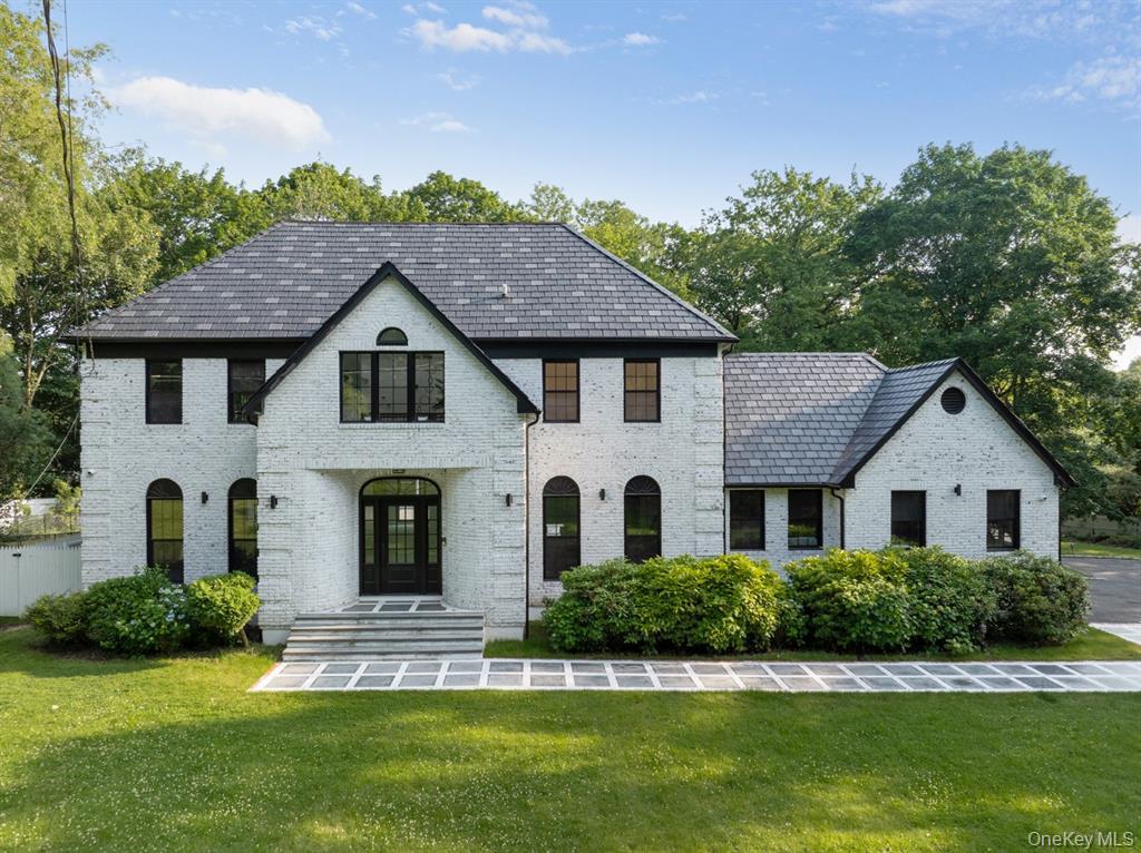 33 High Farms Road, Old Brookville NY 11545