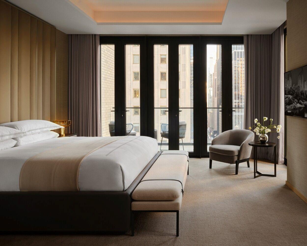 685 5TH Avenue Unit PHB, Manhattan NY 10022