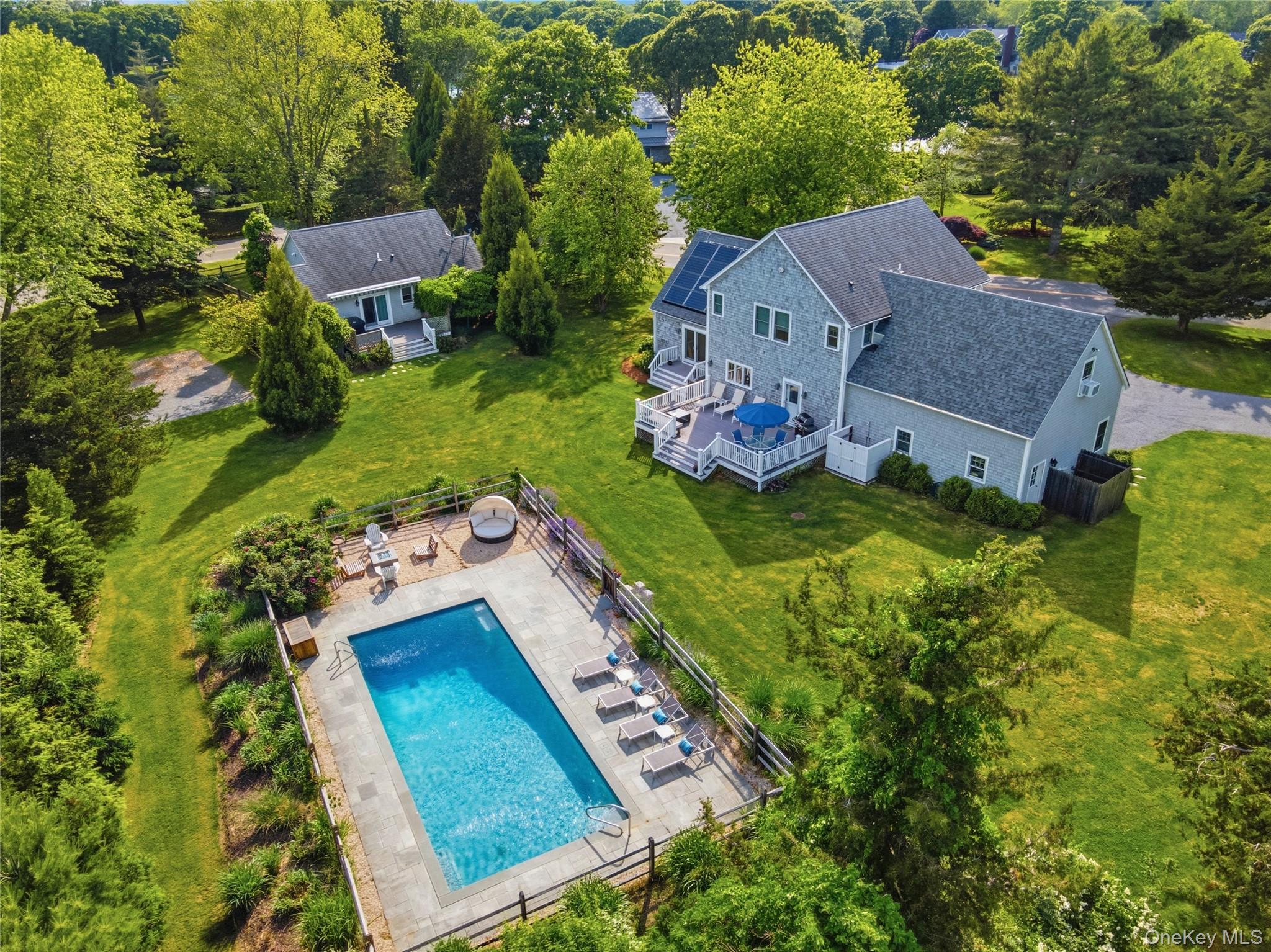 14 Freds Lane, Shelter Island NY 11964