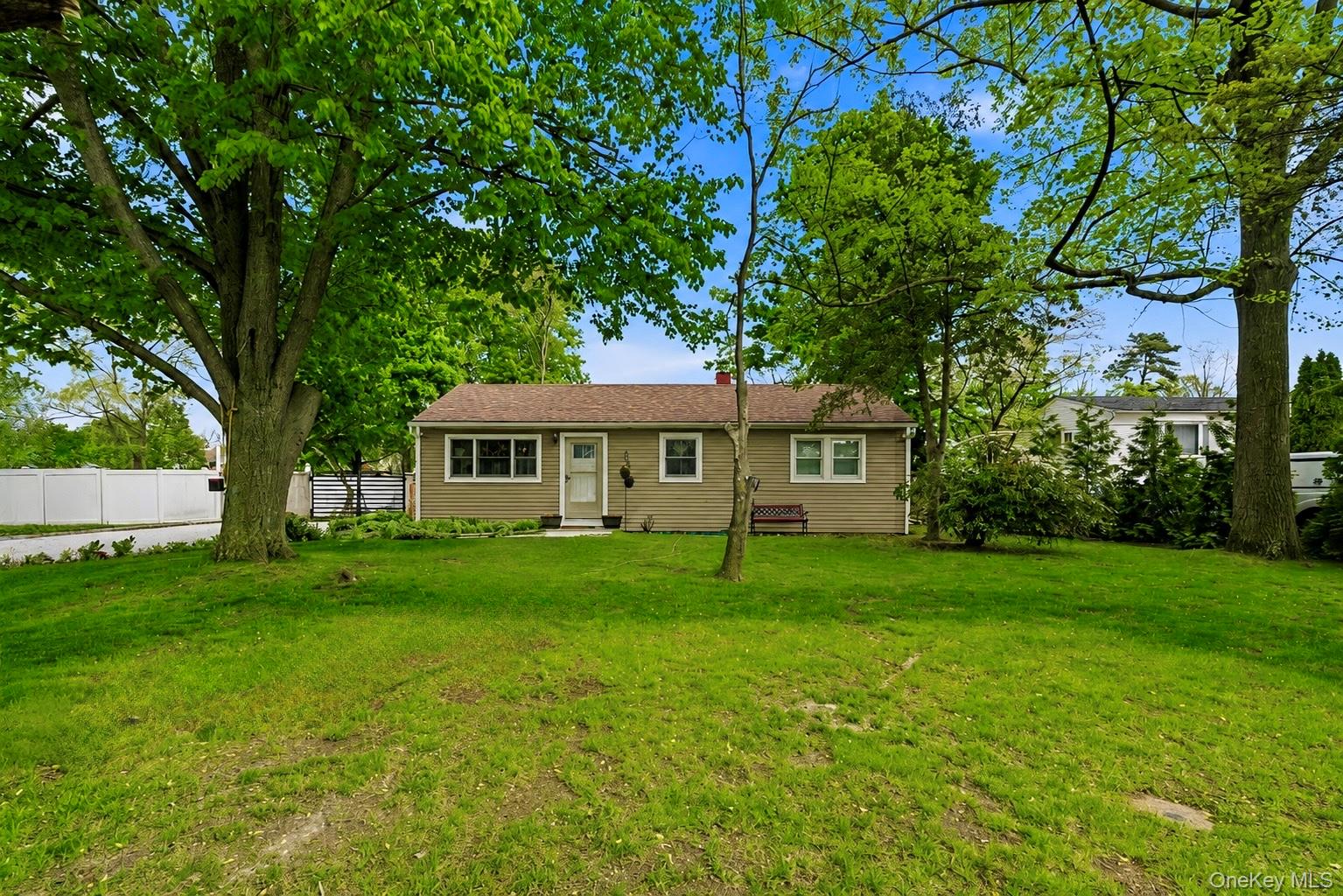 1016 Howells Road, Bay Shore NY 11706