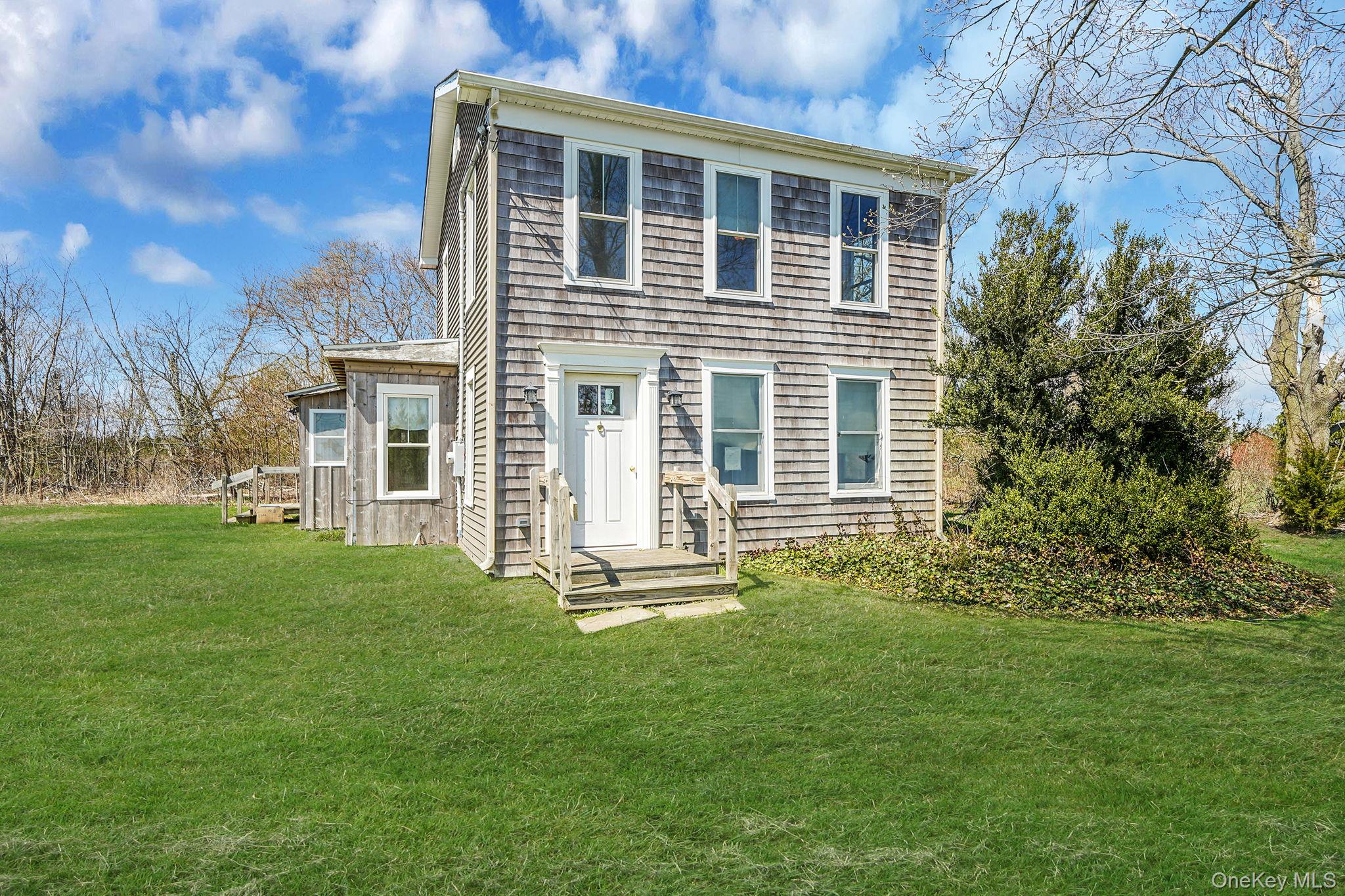 5528 Sound Avenue, Riverhead NY 11901
