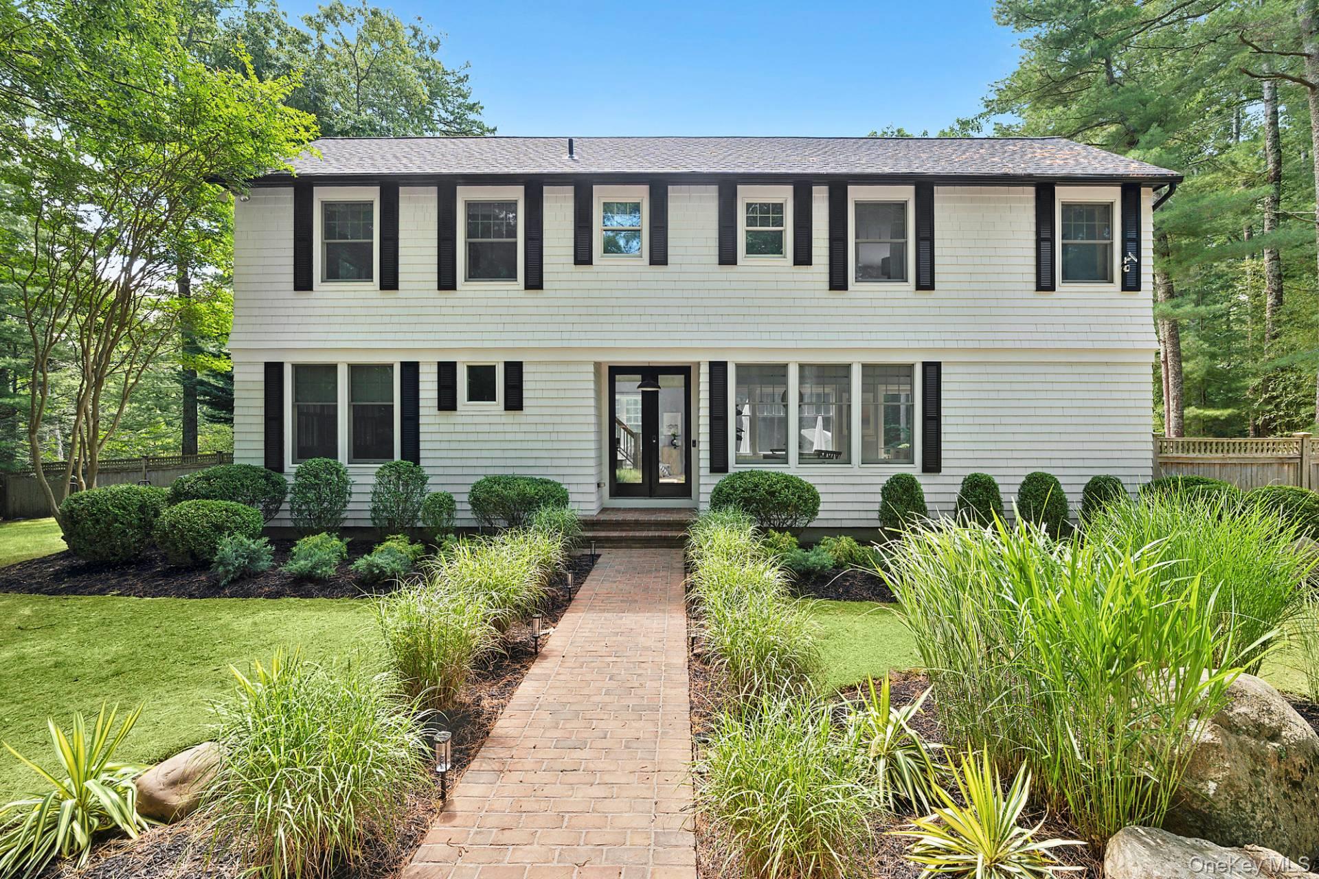 5 Spread Oak Lane, East Hampton NY 11937