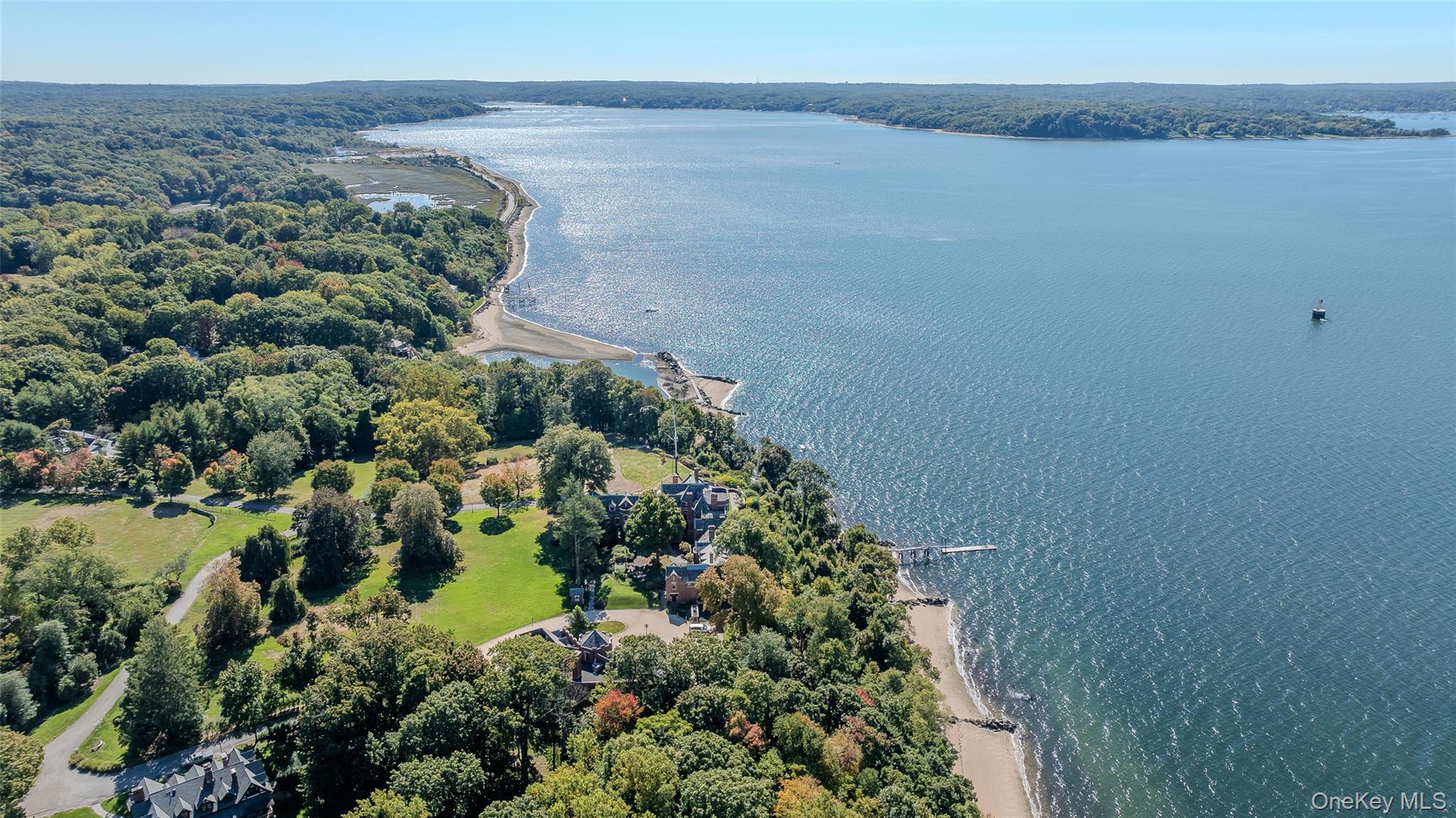 31 Fort Hill Drive, Lloyd Neck NY 11743