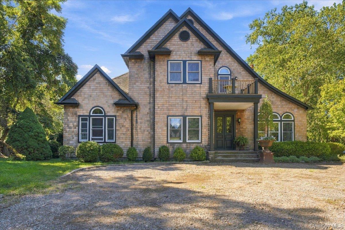 9 Locust Woods Drive, Shelter Island NY 11964