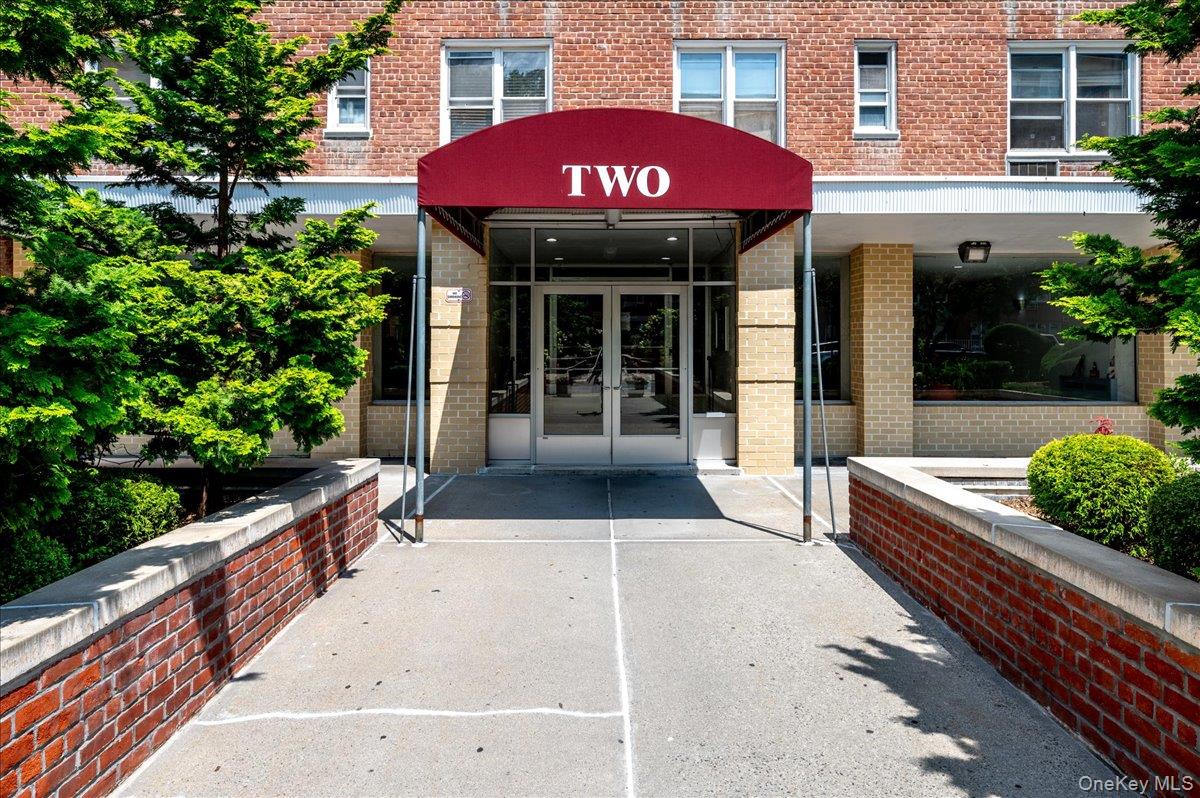 2 Sadore Lane Unit 6M, Yonkers NY 10710