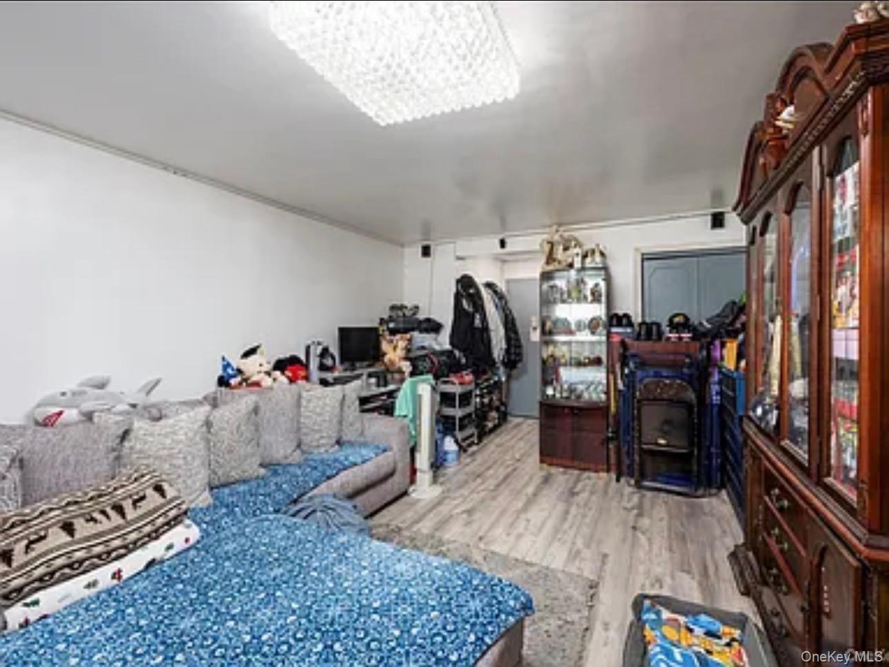 2661 marion ave Unit 5A, Bronx NY 10458