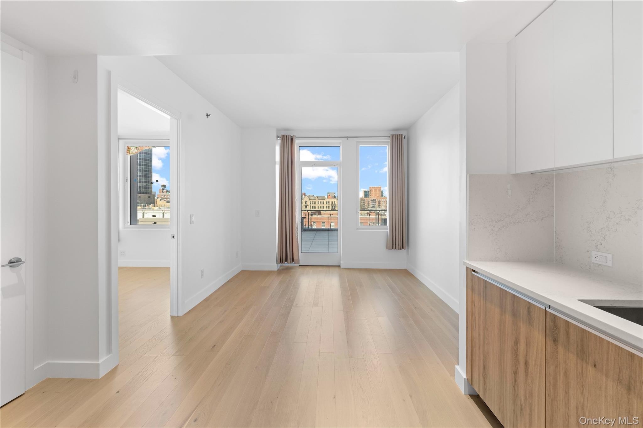 136-18 Maple Avenue Unit 5G, Flushing NY 11355