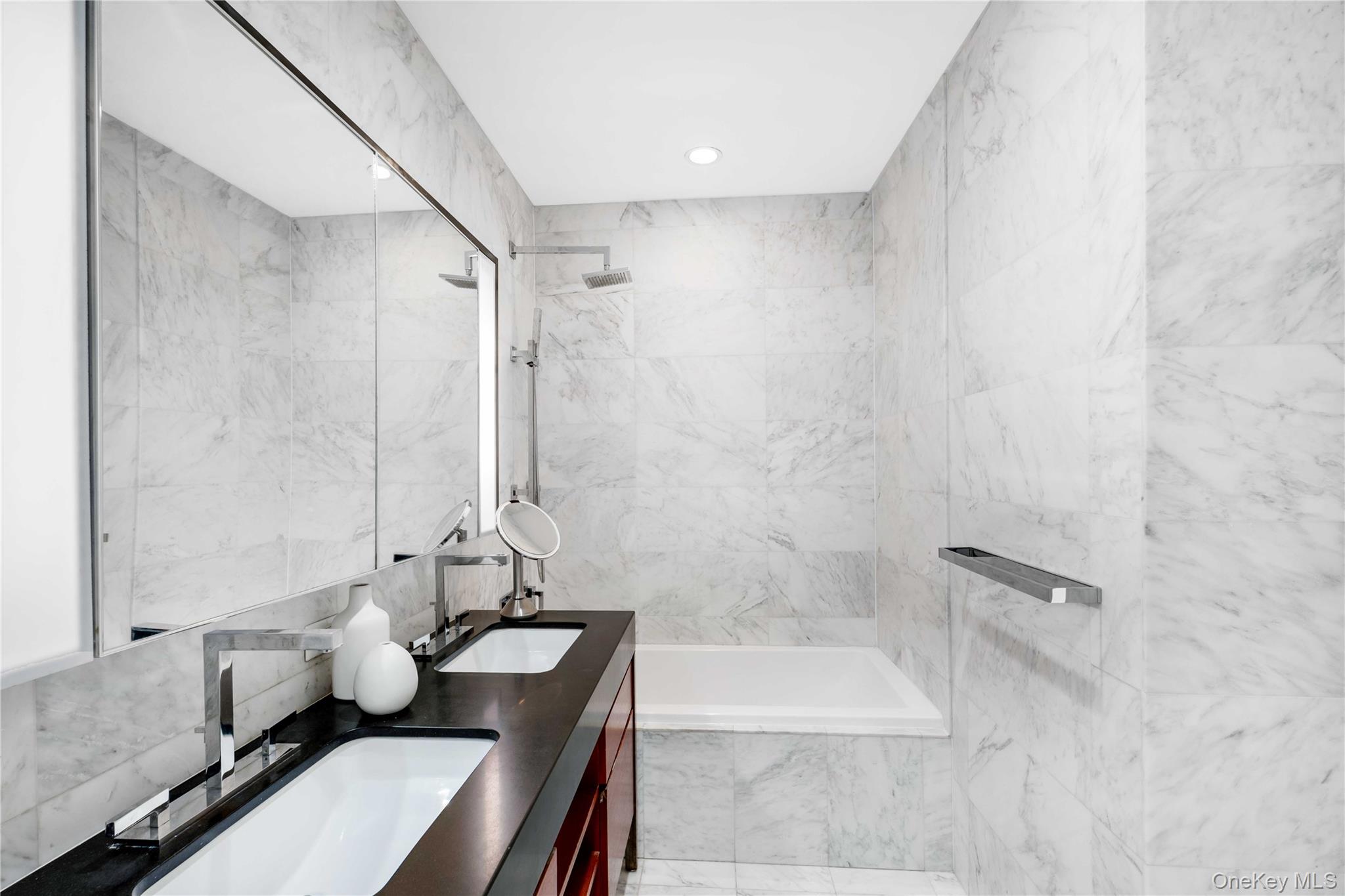 75 Wall Street Unit 25F, Manhattan NY 10005