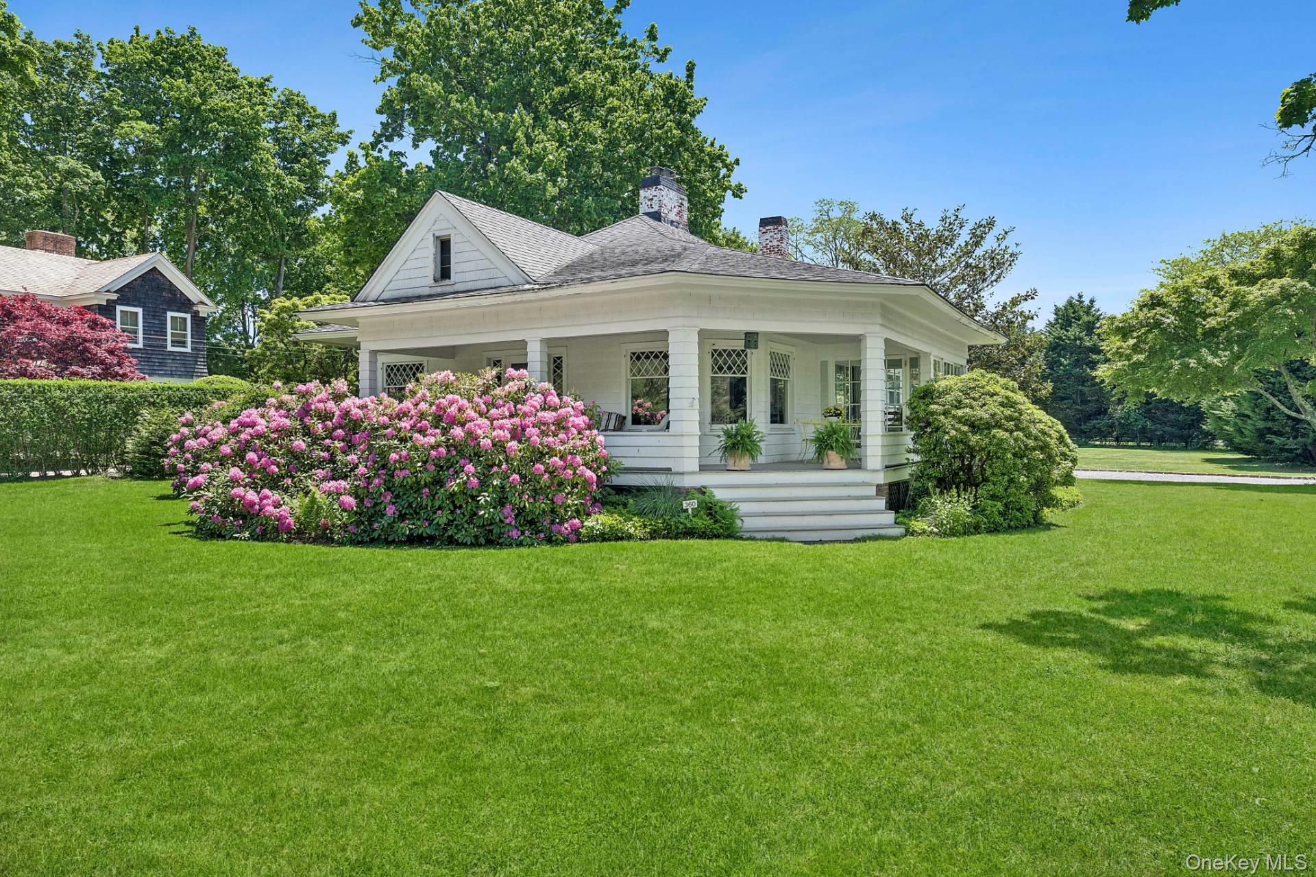 360 Hill Street, Southampton NY 11968