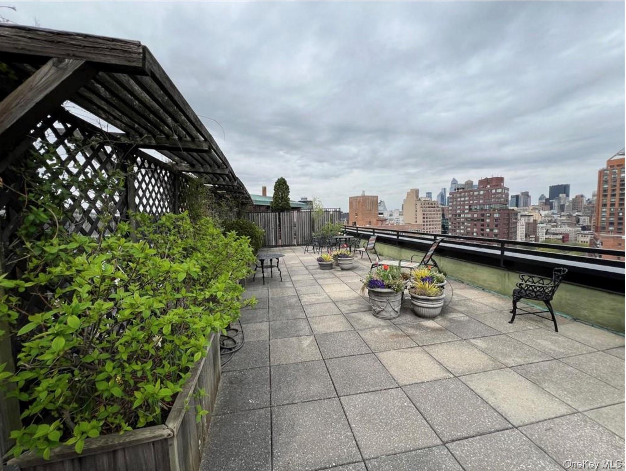 111 4th avenue Unit 11L, Manhattan NY 10003