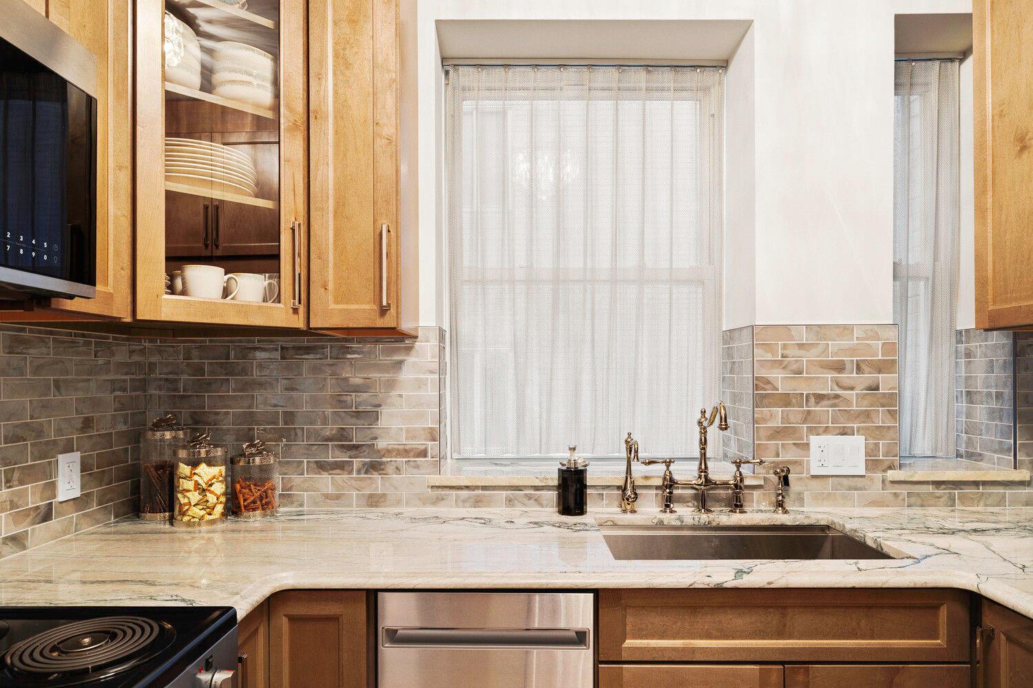 40 W 55TH Street Unit 4B, Manhattan NY 10019