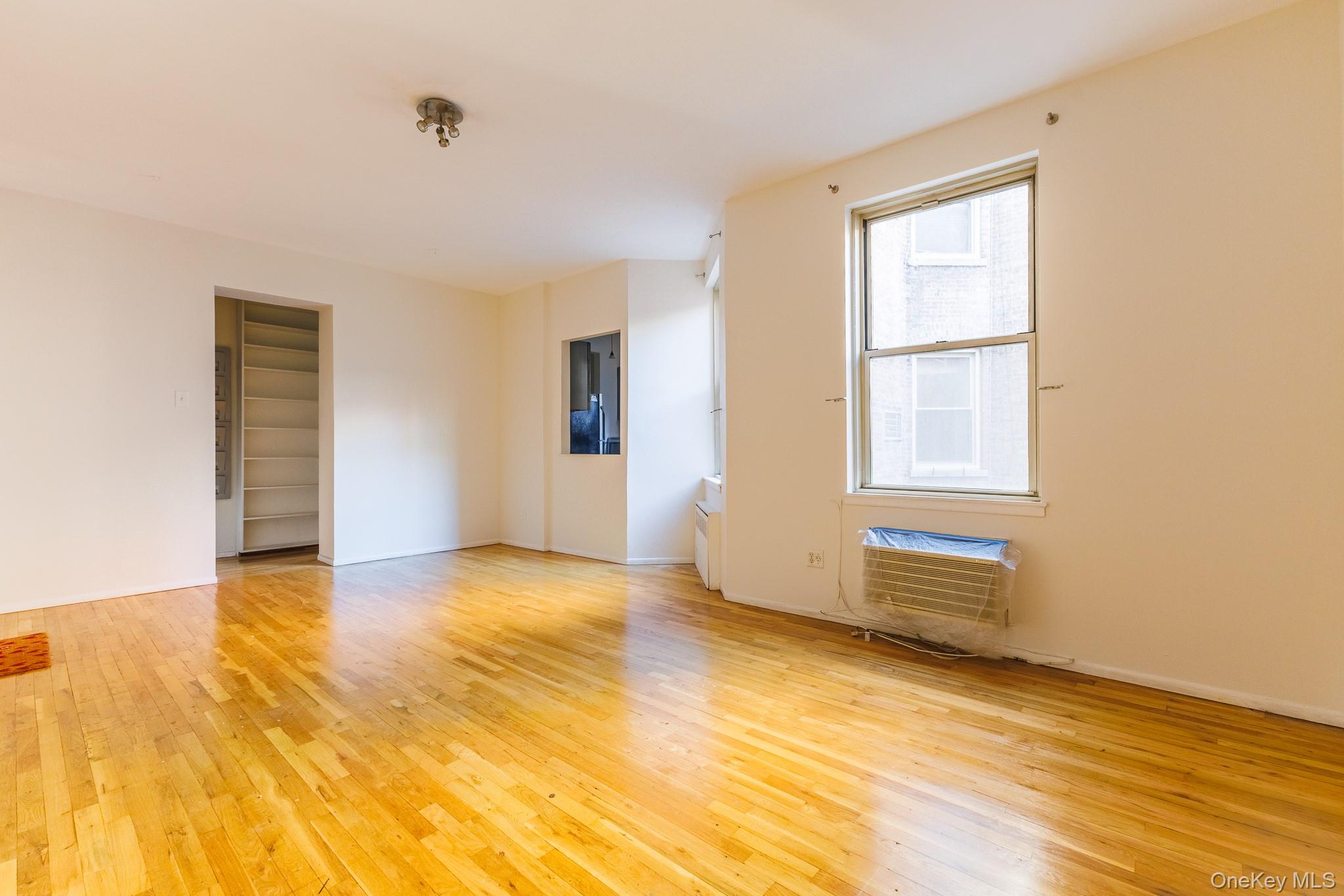 15 E 10th Street Unit 4A, Manhattan NY 10003