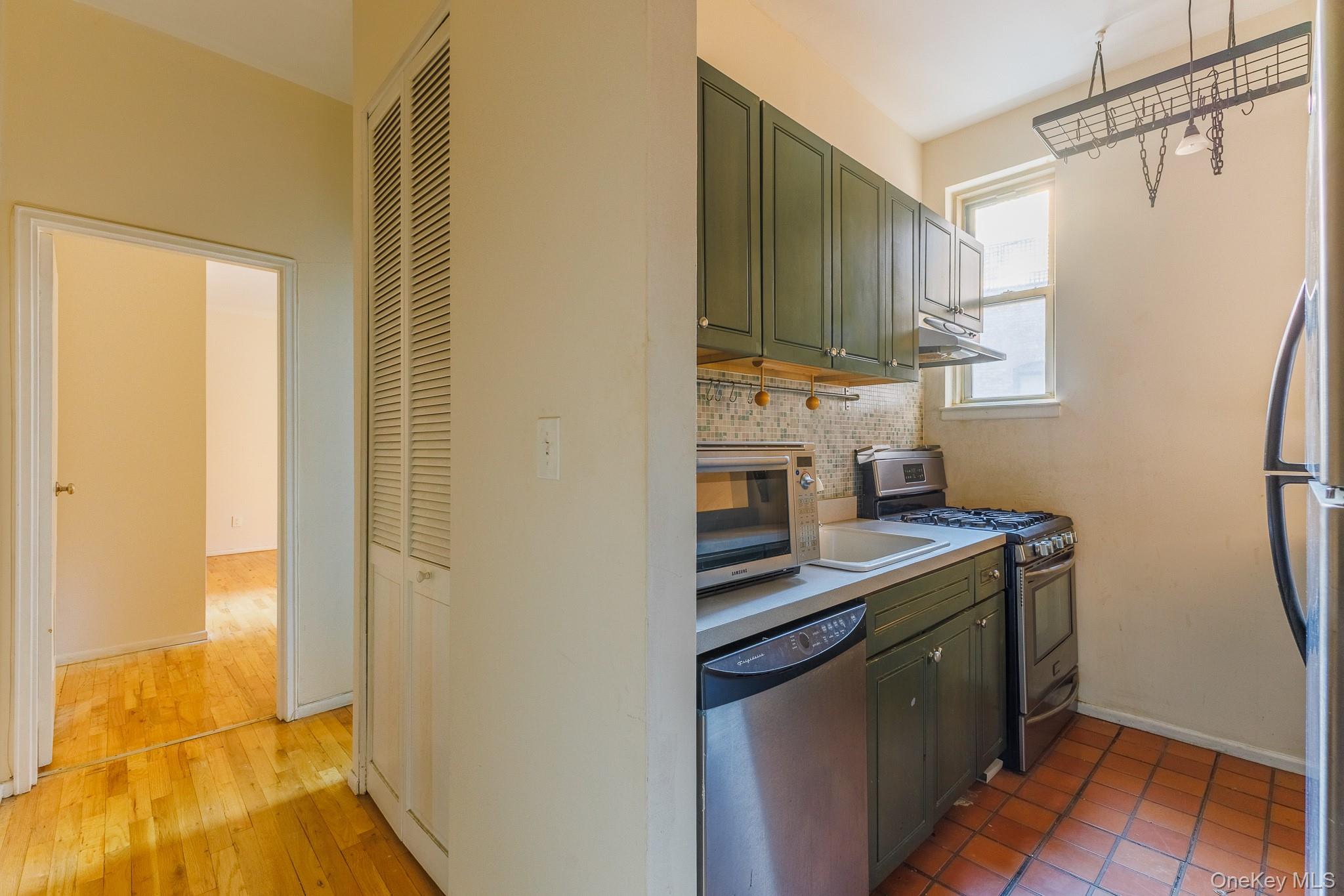 15 E 10th Street Unit 4A, Manhattan NY 10003