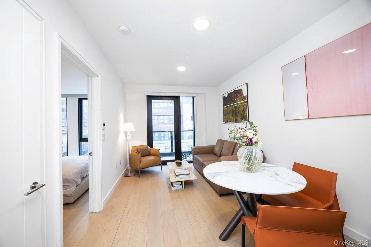 300 W 30th Street Unit 10D, Manhattan NY 10001