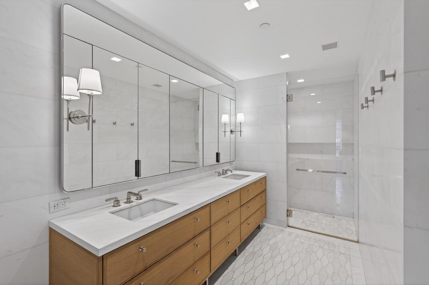 200 E 83RD Street Unit 8C, Manhattan NY 10028