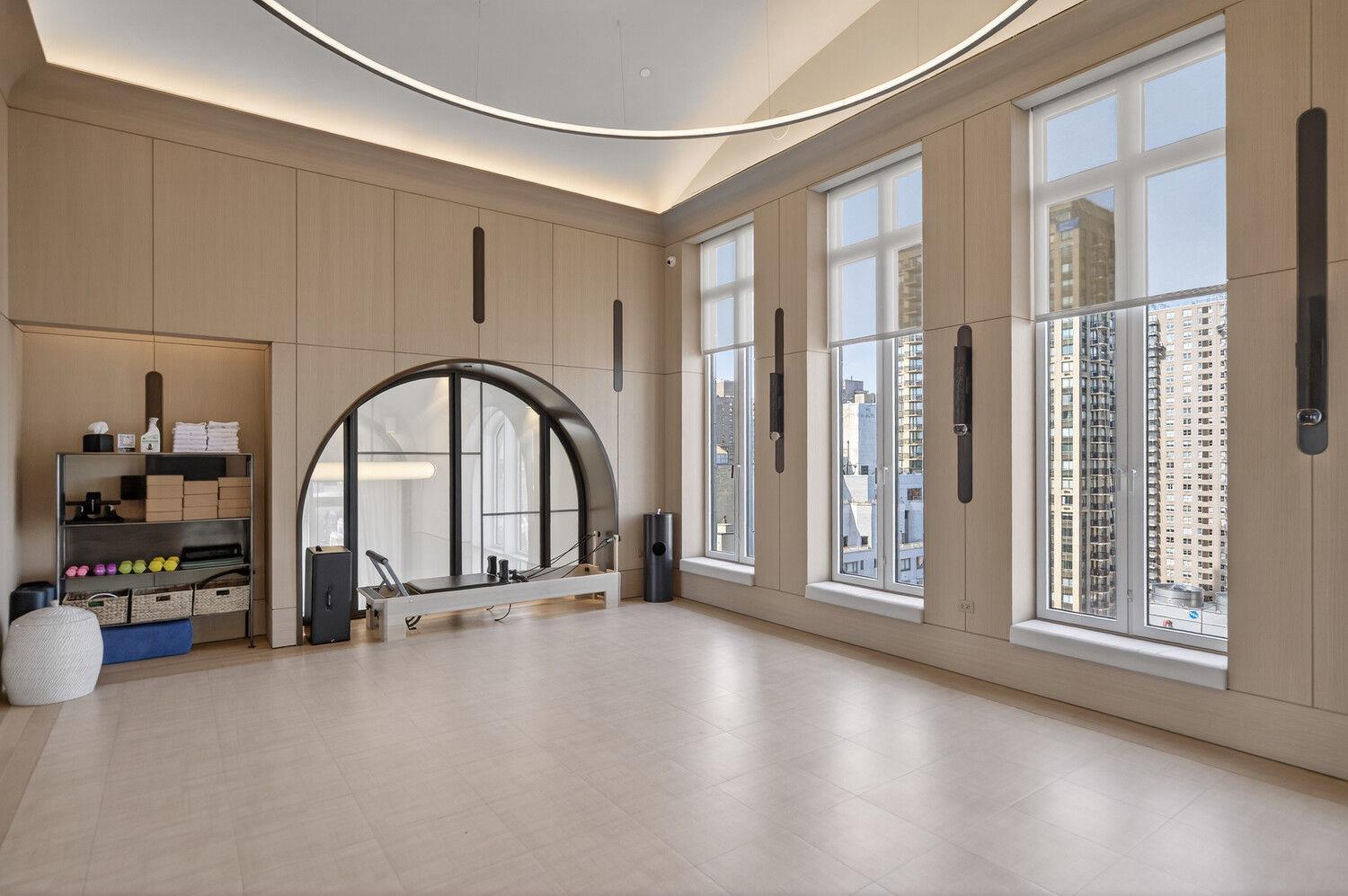 200 E 83RD Street Unit 8C, Manhattan NY 10028