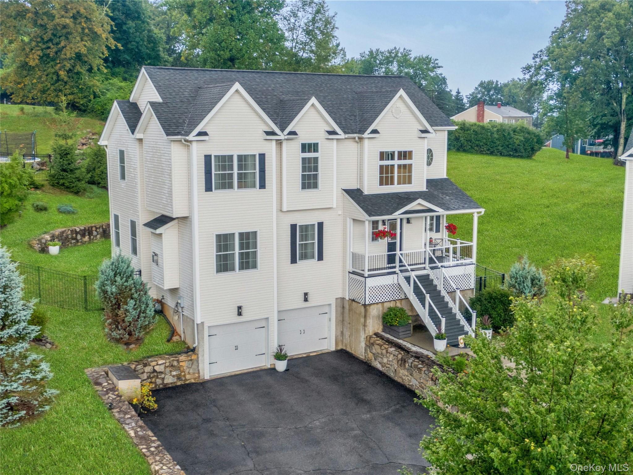 18 Tanyas Court, Monroe NY 10950
