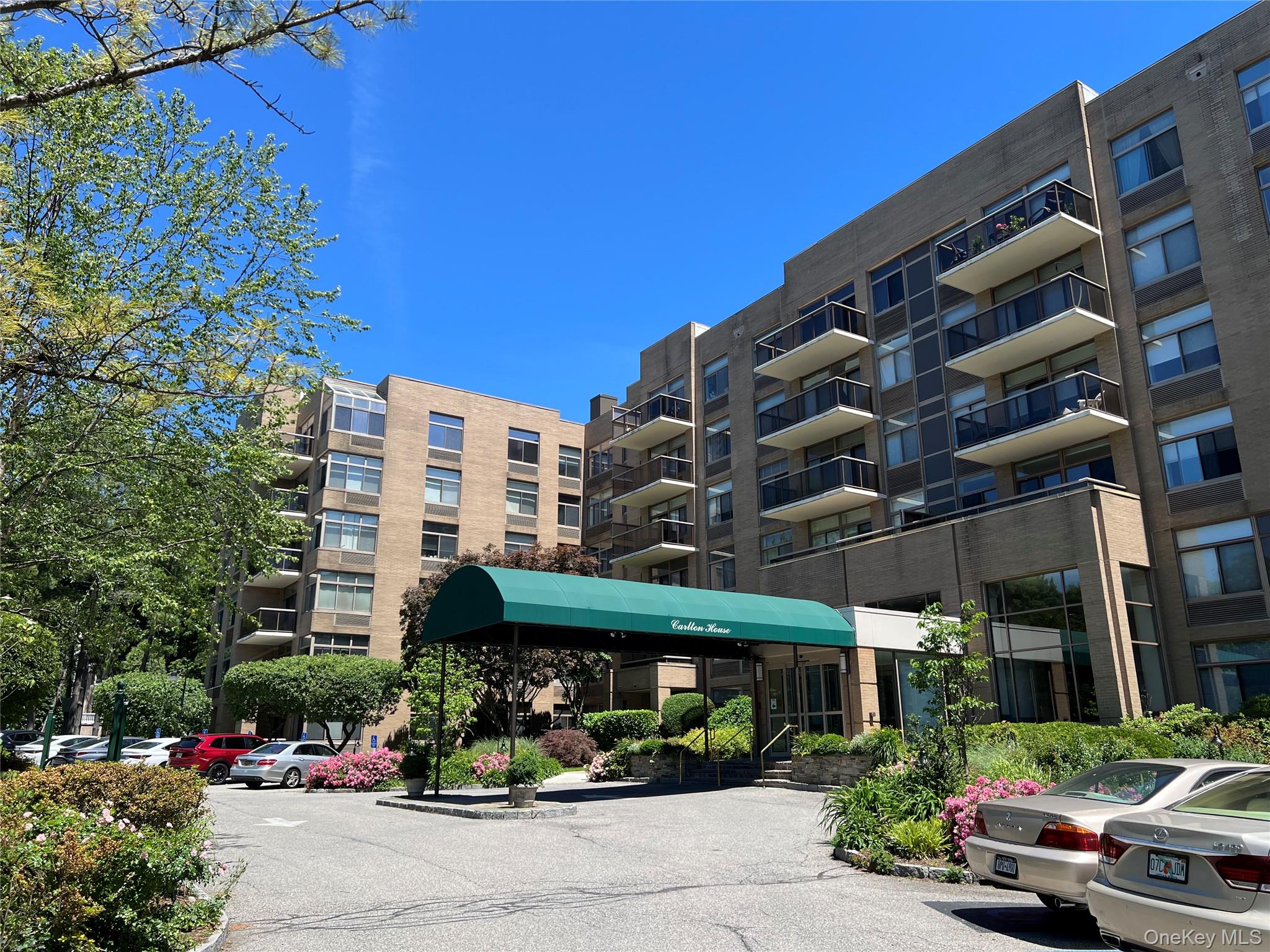 35 N Chatsworth Avenue Unit 1J, Larchmont NY 10538