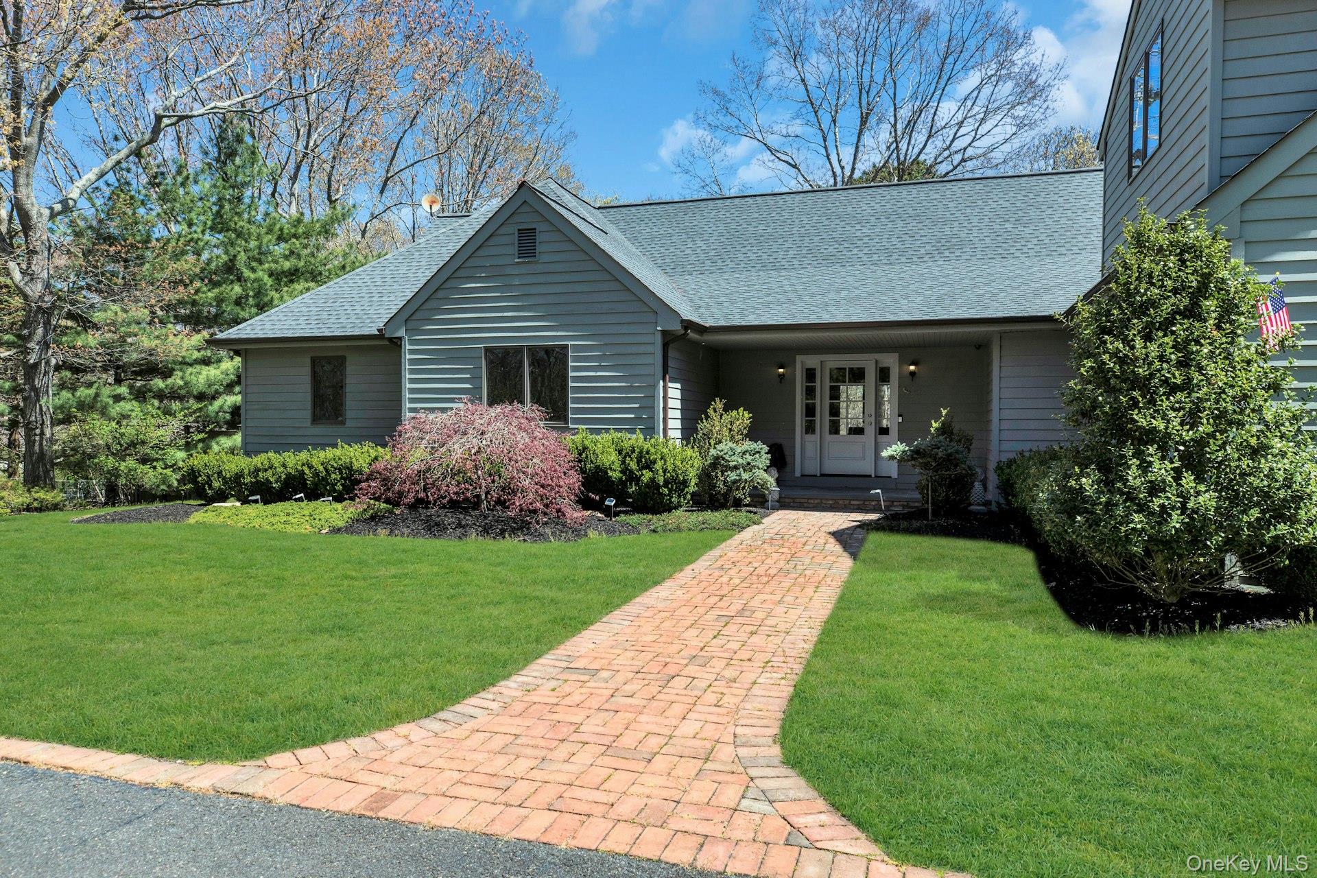 3 Quail Run, Hampton Bays NY 11946