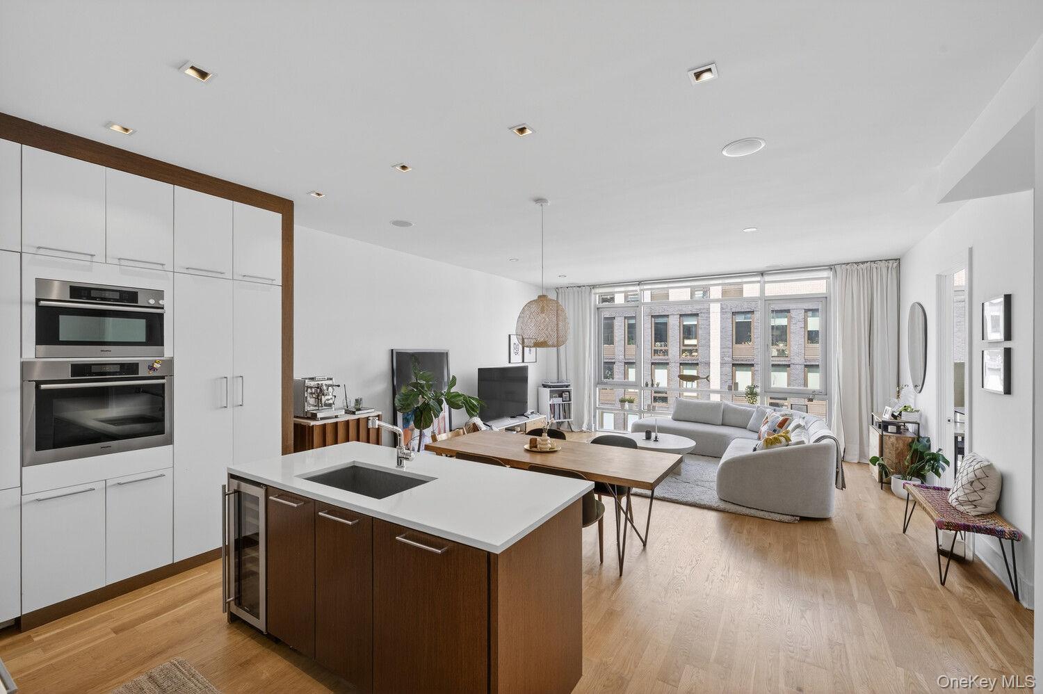 122 NEWTON Street Unit PH, Brooklyn NY 11222