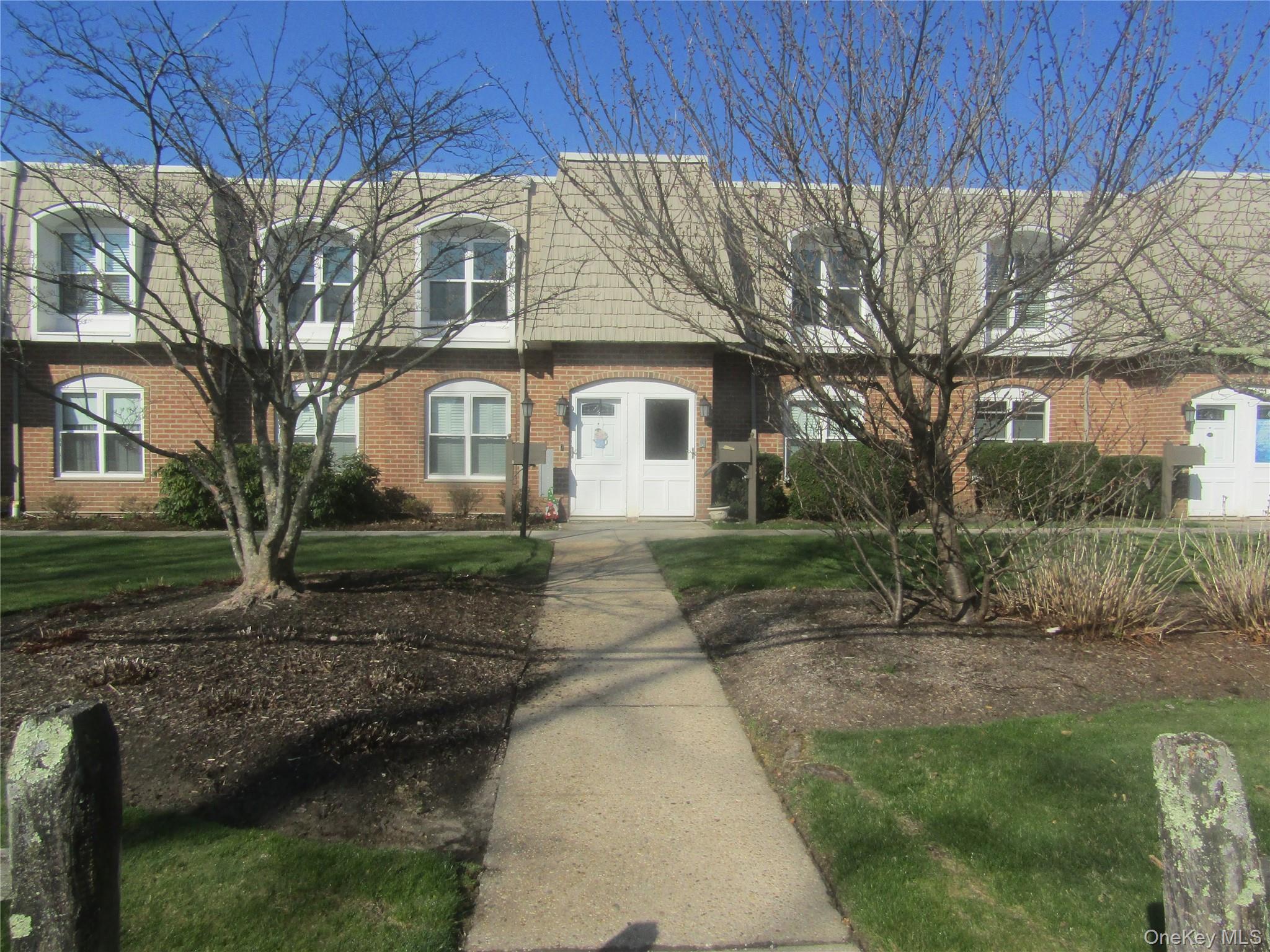 175 Main Avenue Unit 156, Wheatley Heights NY 11798