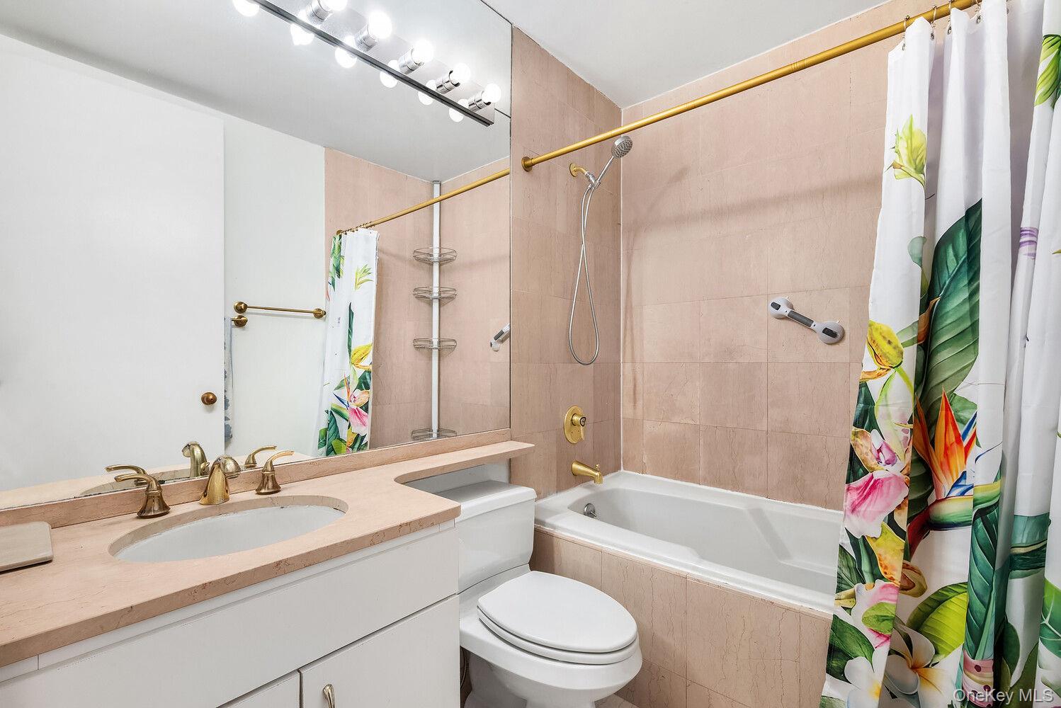 21 S END Avenue Unit 631, Manhattan NY 10280
