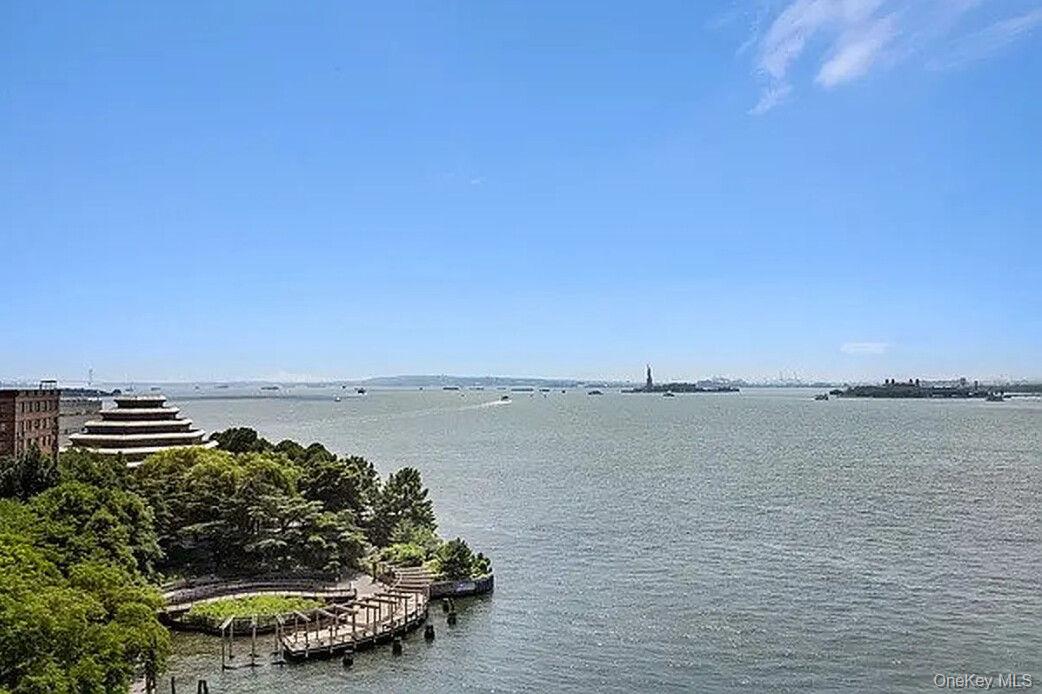 21 S END Avenue Unit 631, Manhattan NY 10280