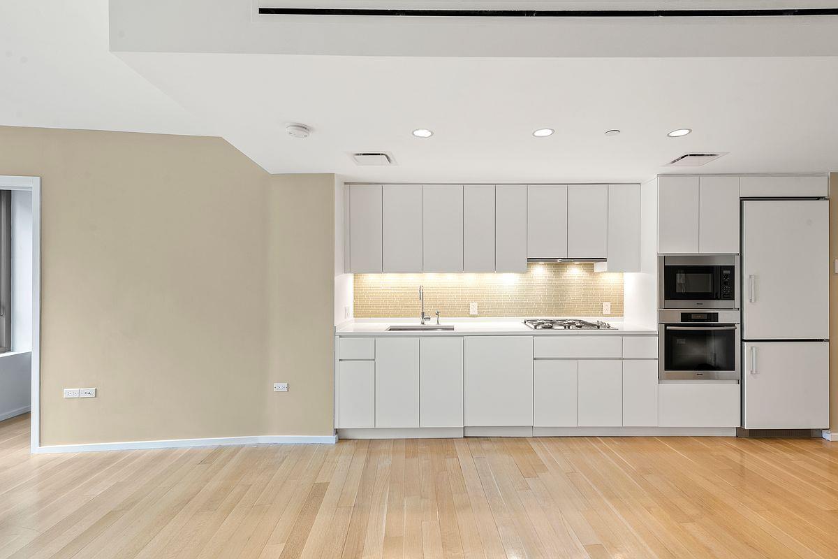425 W 53RD Street Unit 301, Manhattan NY 10019