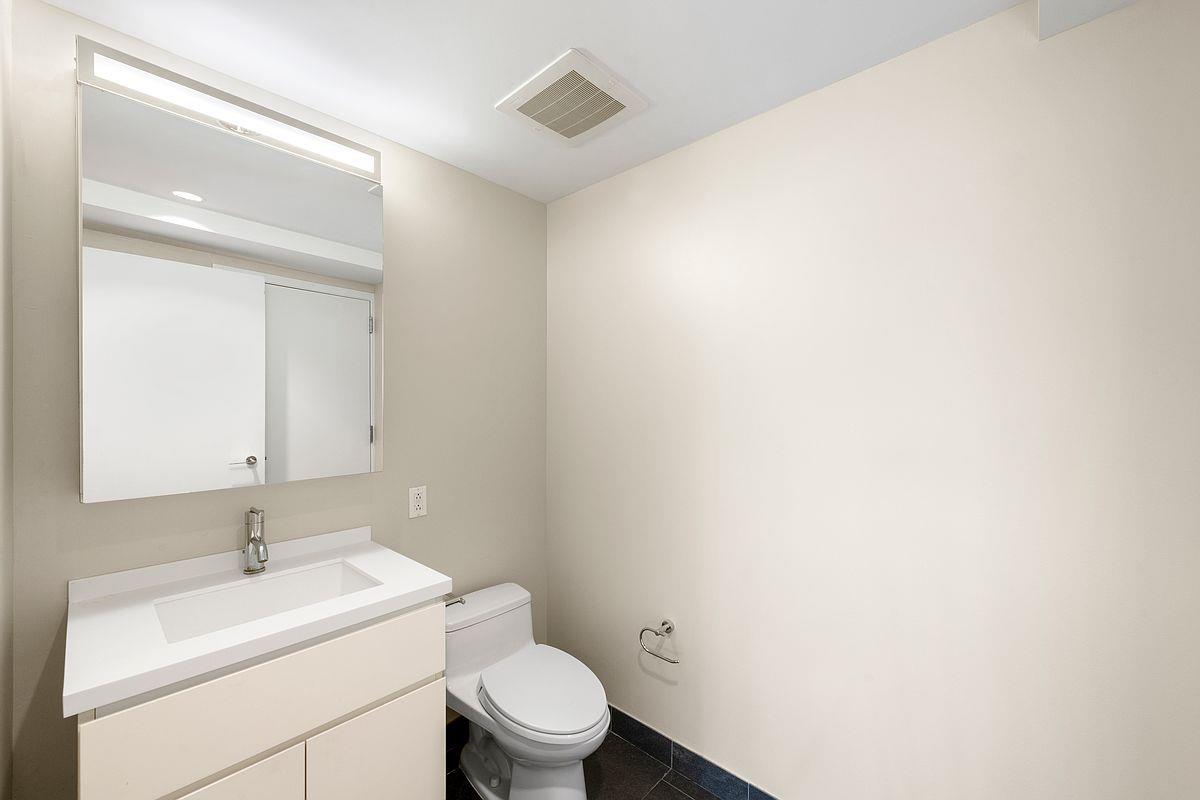 425 W 53RD Street Unit 301, Manhattan NY 10019