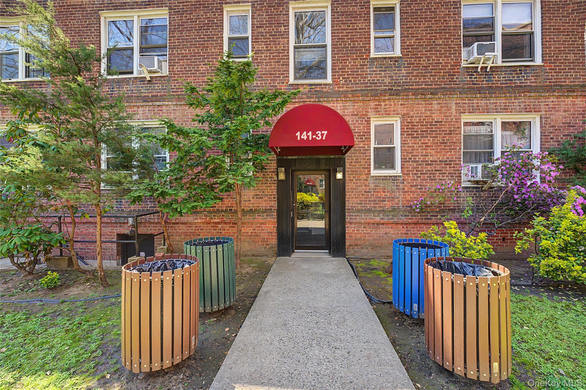 14137 79th Avenue Unit 3O, Flushing NY 11367