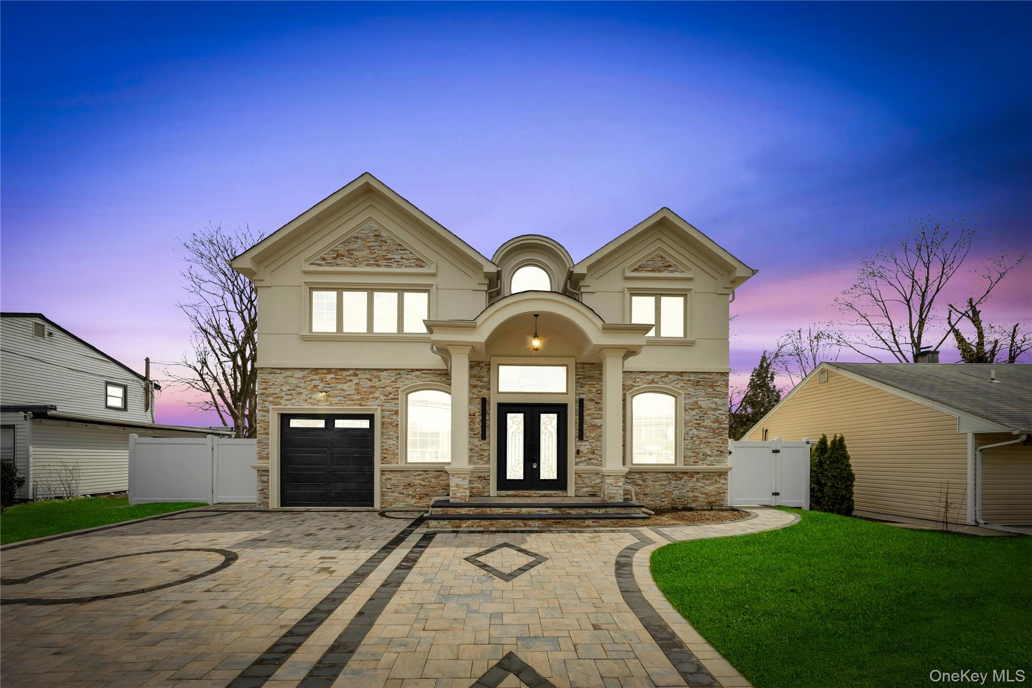 157 4th Street, Hicksville NY 11801