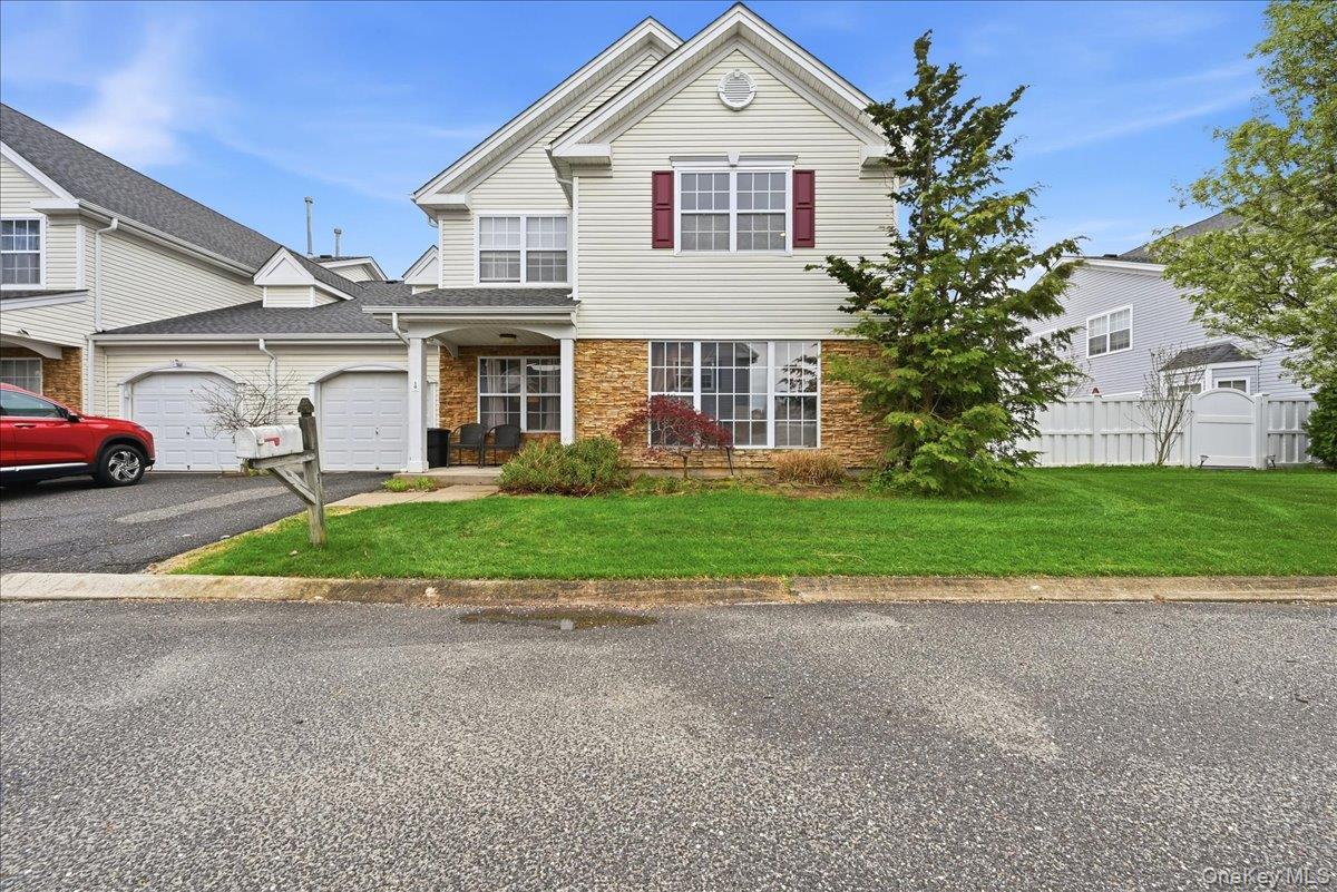 10 Casey Lane, Middle Island NY 11953