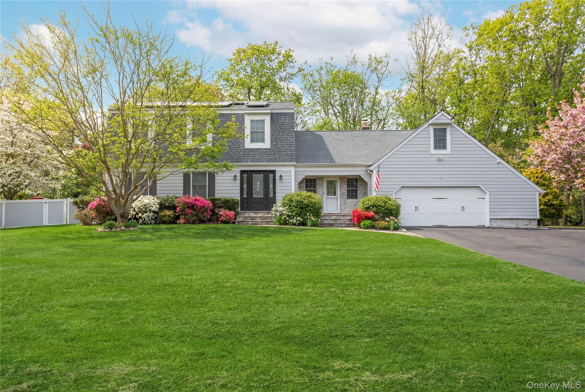 59 Linda Lane W, Riverhead NY 11901
