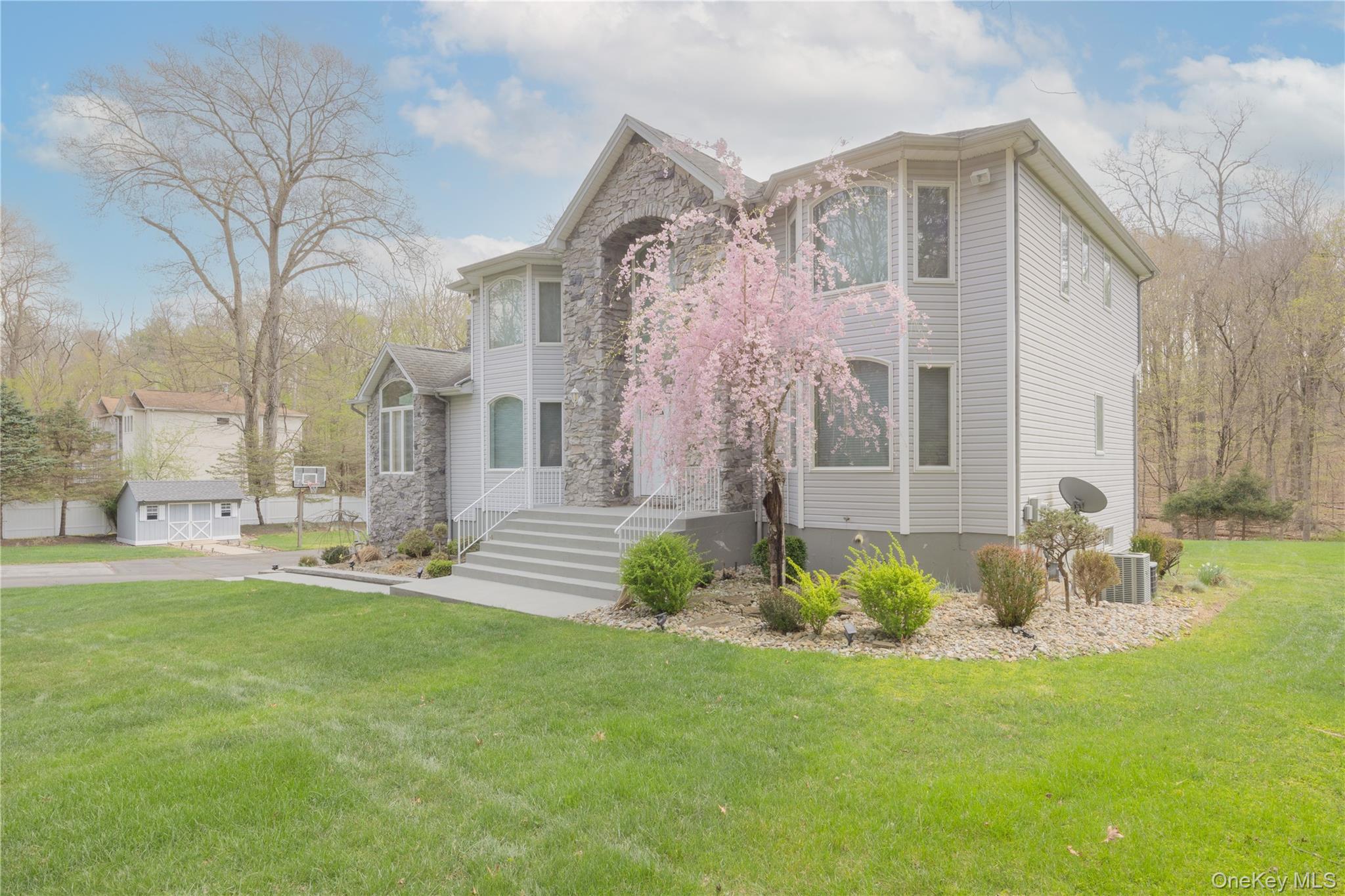 774 Haverstraw Road, Suffern NY 10901