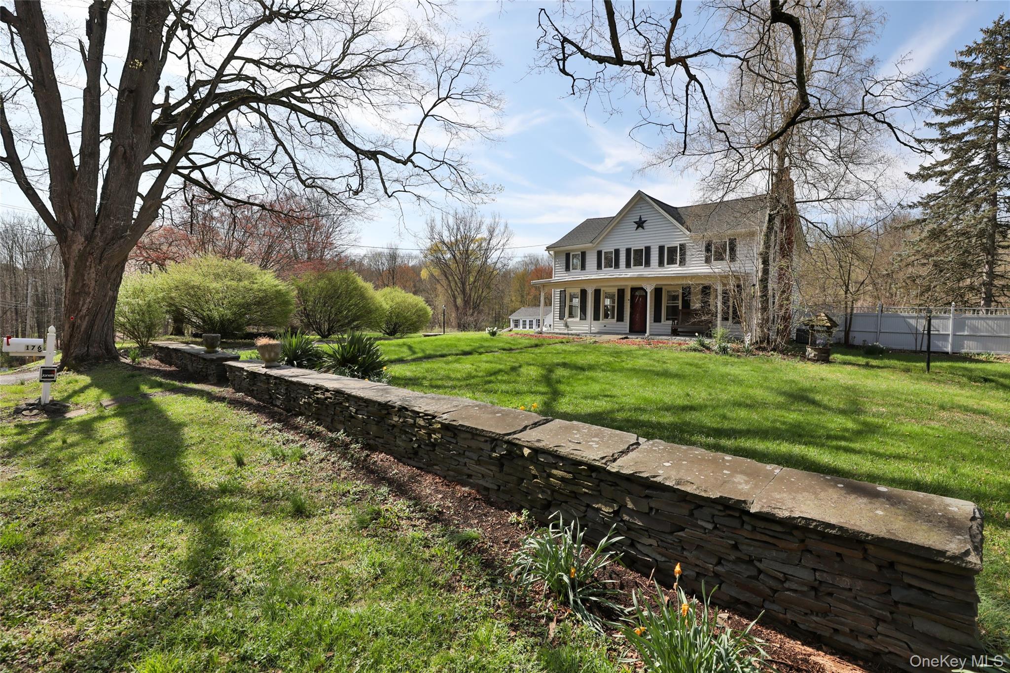 176 Williams Road, Red Hook NY 12571
