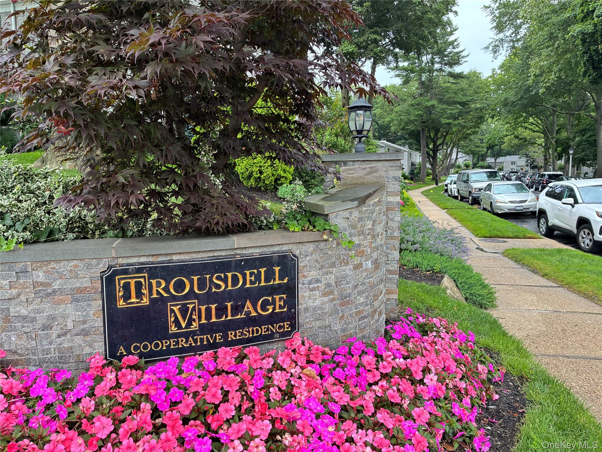 77 Glen Keith Road Unit 77L, Glen Cove NY 11542