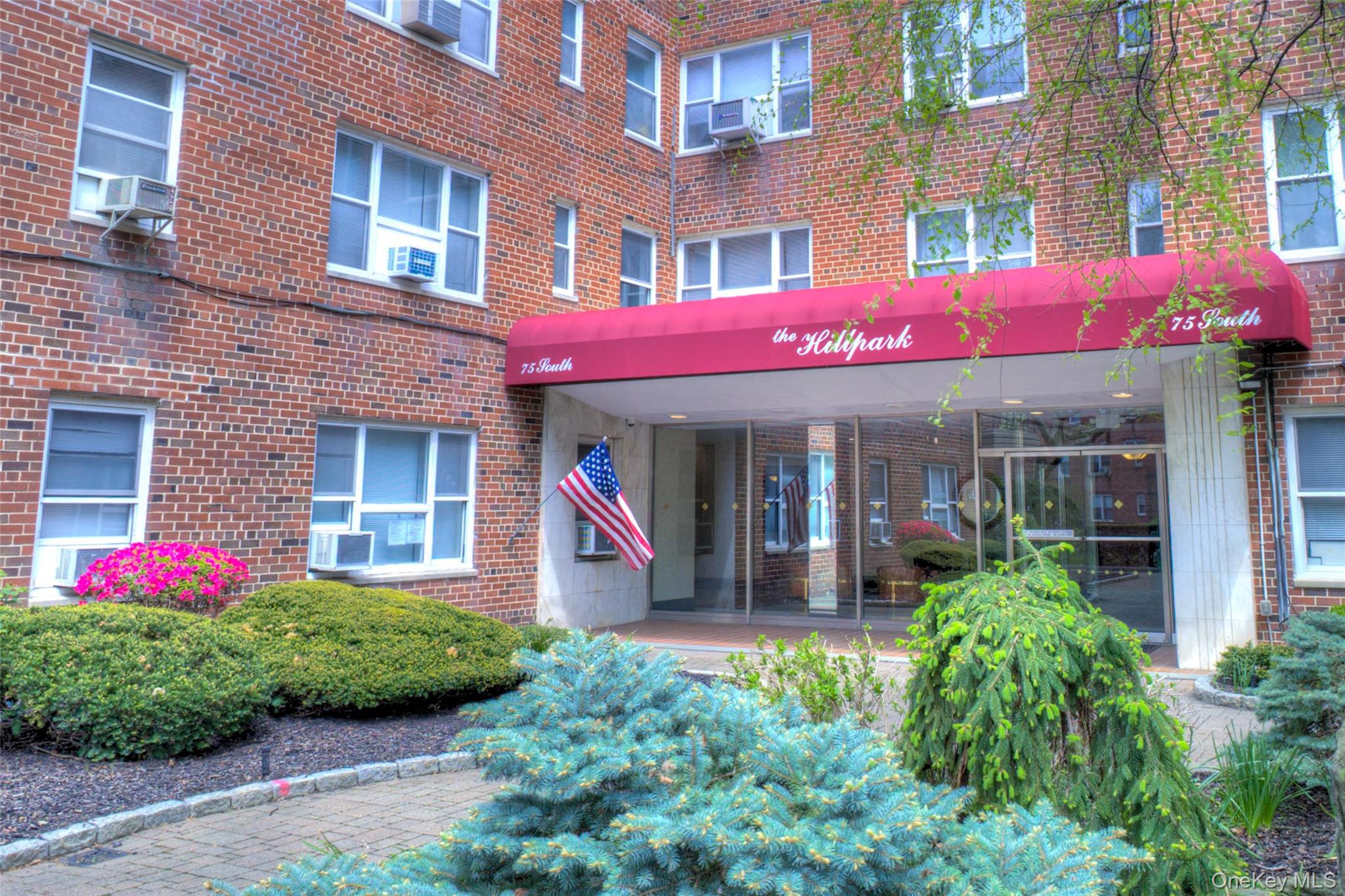 75 S Middle Neck Road Unit 4-G, Great Neck NY 11021