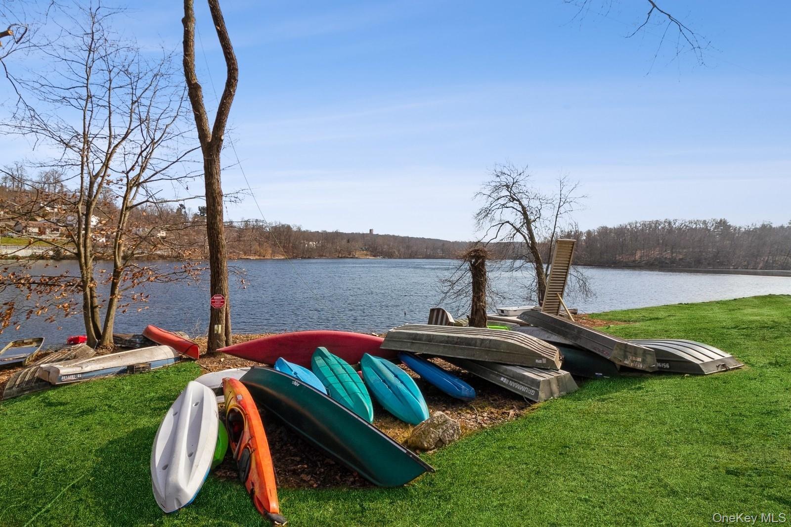 24 Leisure Way, Mohegan Lake NY 10547