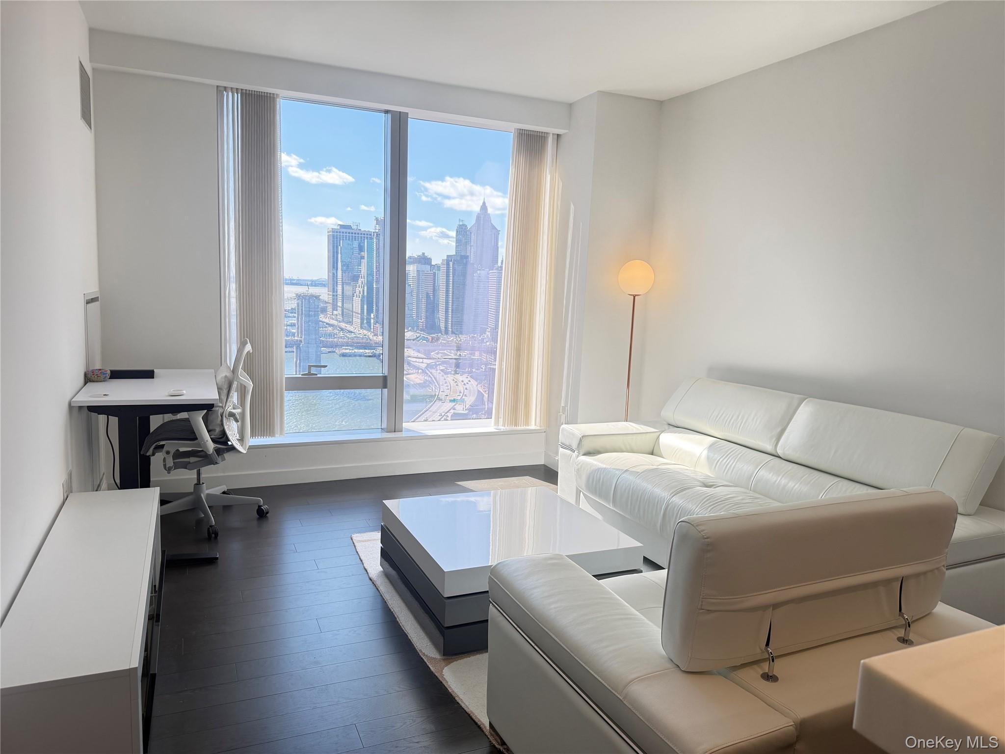 252 South Street Unit 33N, Manhattan NY 10002