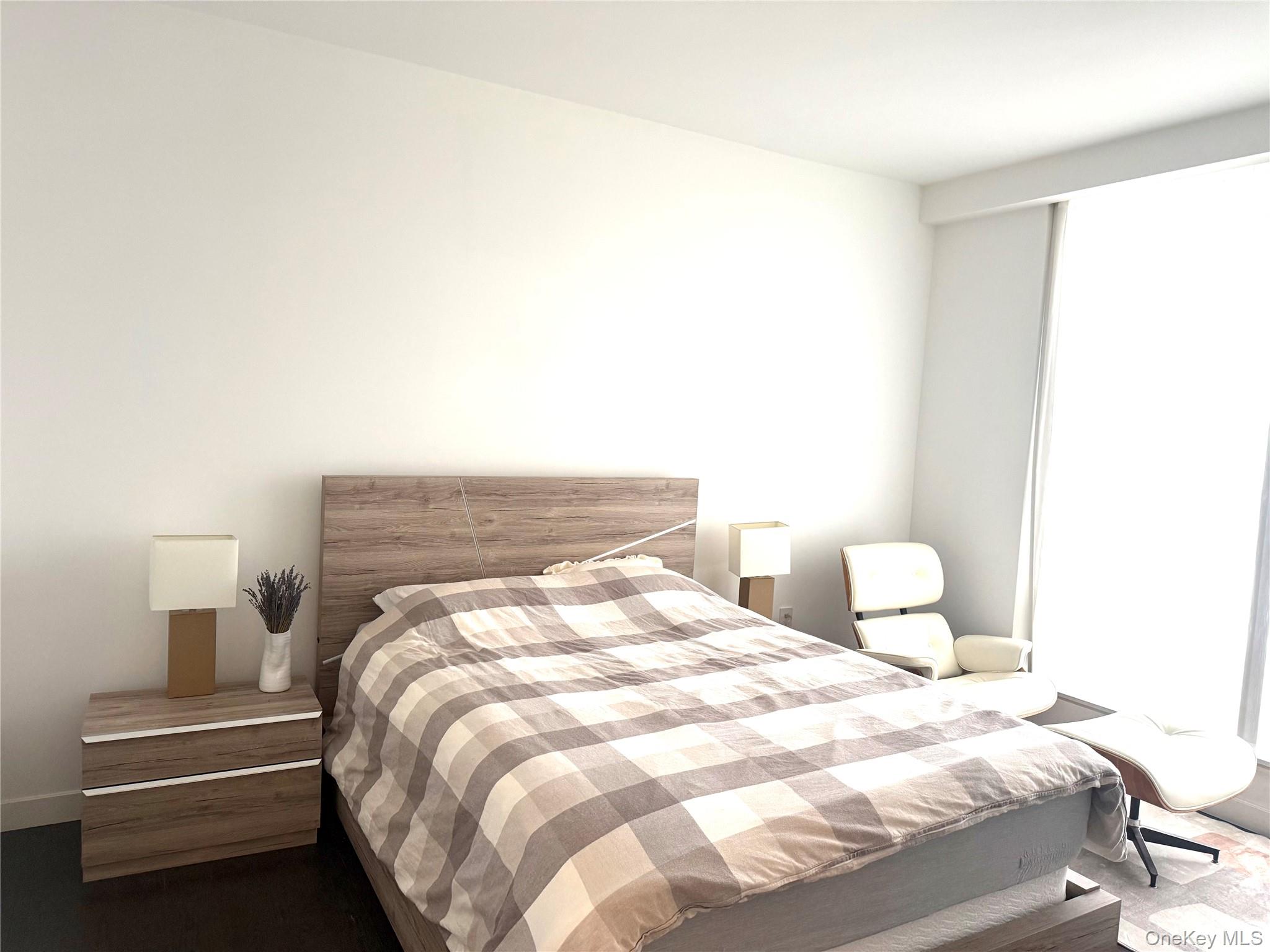 252 South Street Unit 33N, Manhattan NY 10002