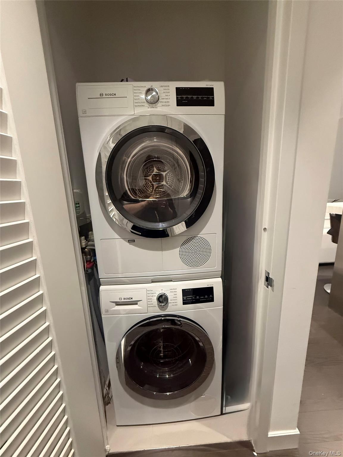 252 South Street Unit 33N, Manhattan NY 10002