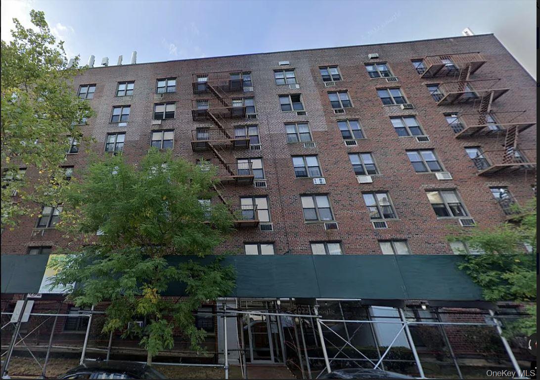 152-72 Melbourne Avenue Unit 5H, Kew Garden Hills NY 11367