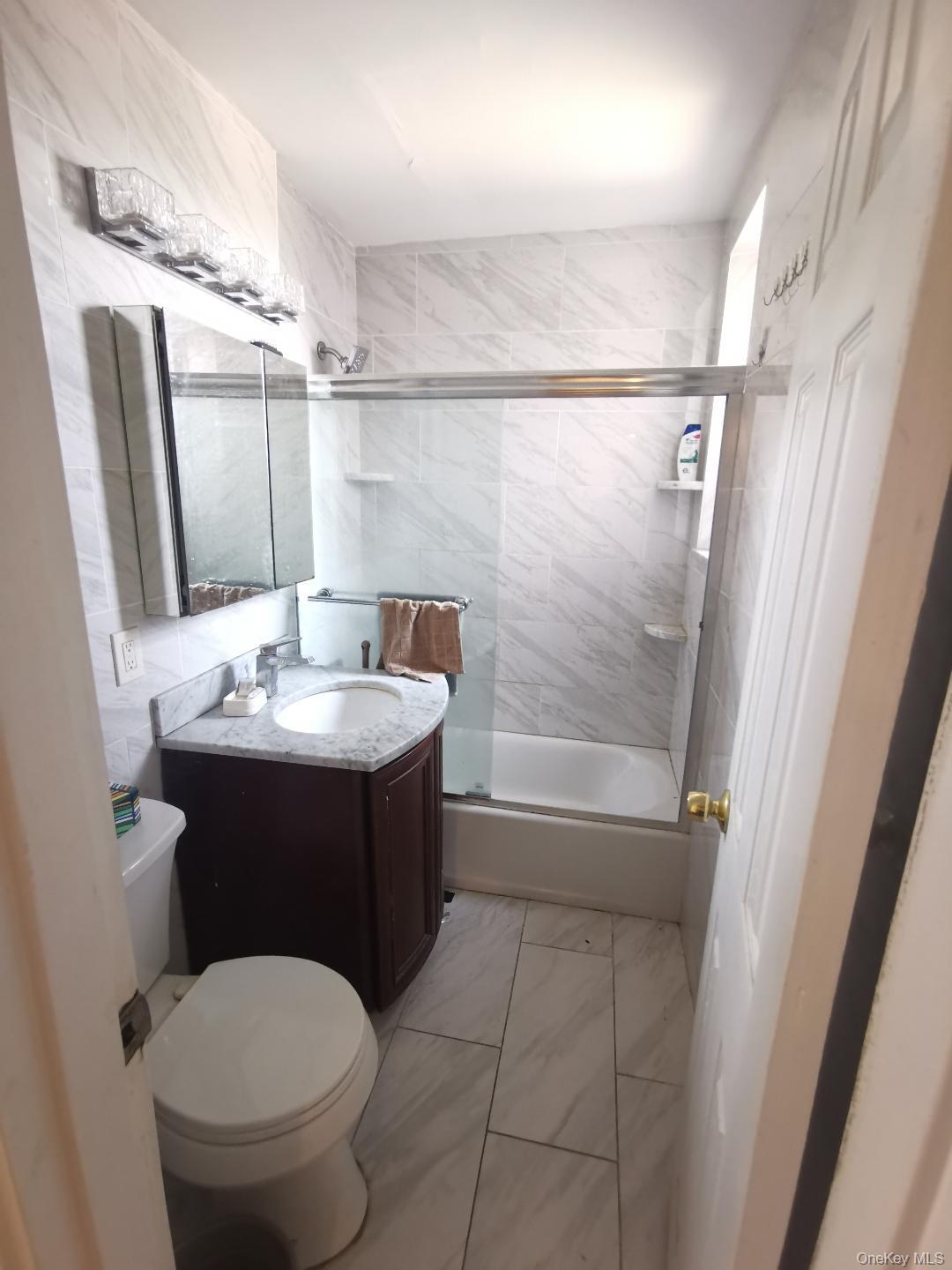 152-72 Melbourne Avenue Unit 5H, Kew Garden Hills NY 11367