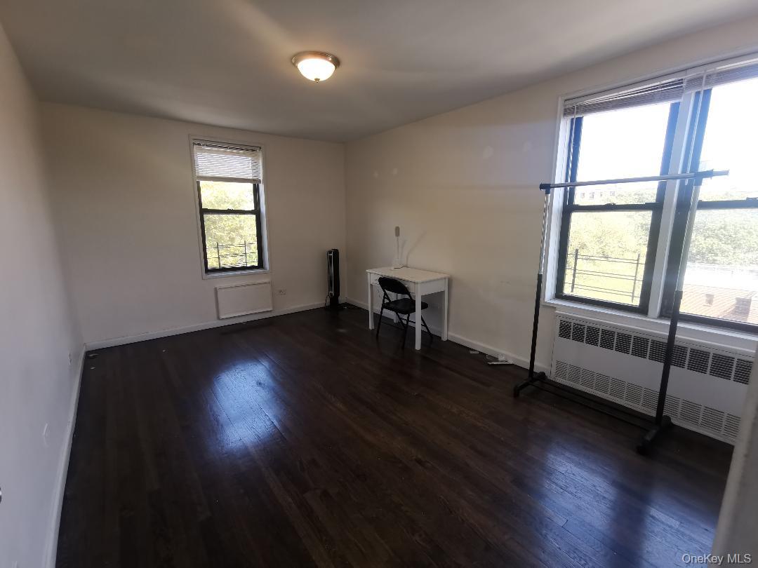 152-72 Melbourne Avenue Unit 5H, Kew Garden Hills NY 11367