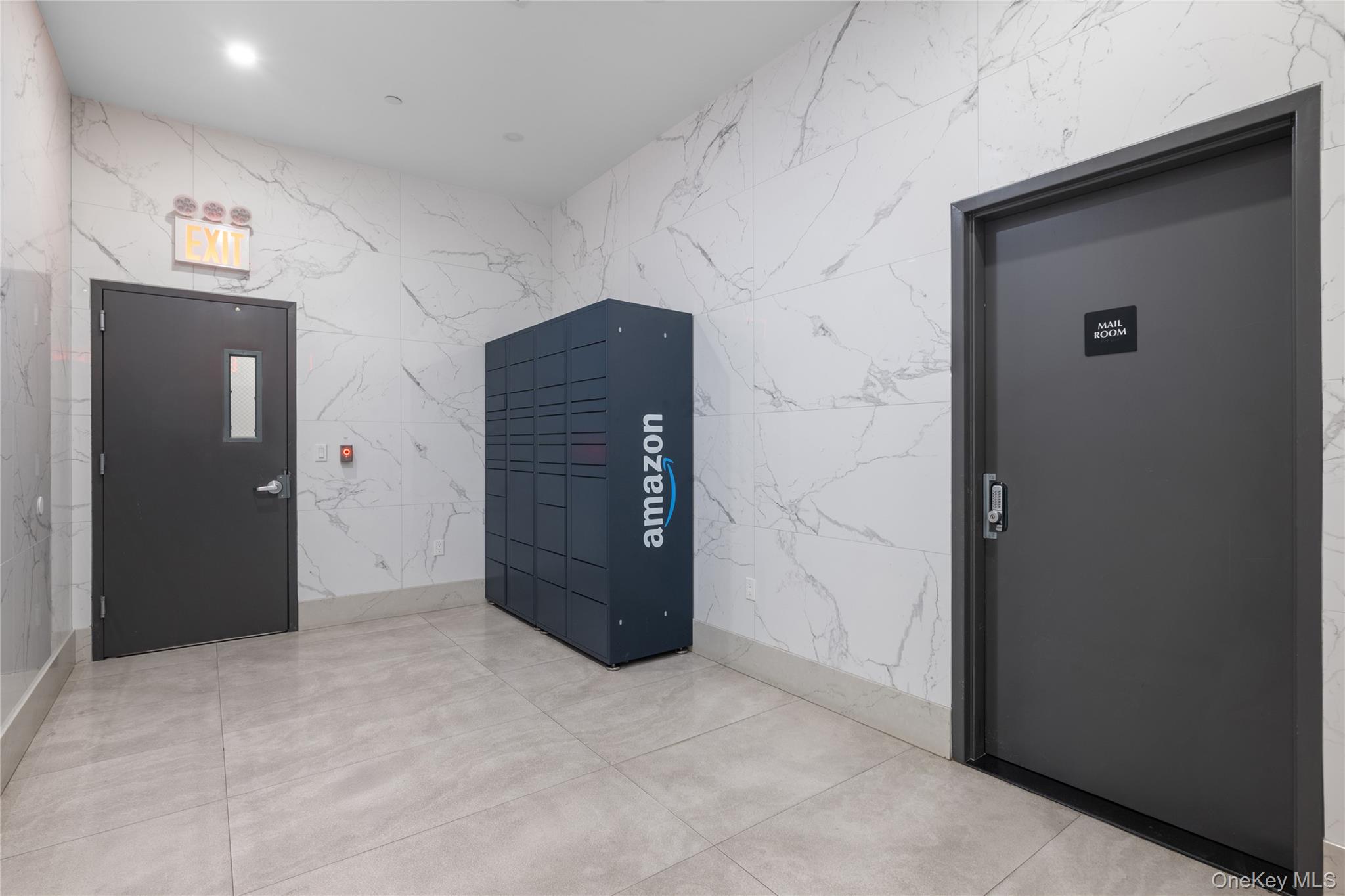 6296 Woodhaven Boulevard Unit 6I, Rego Park NY 11374