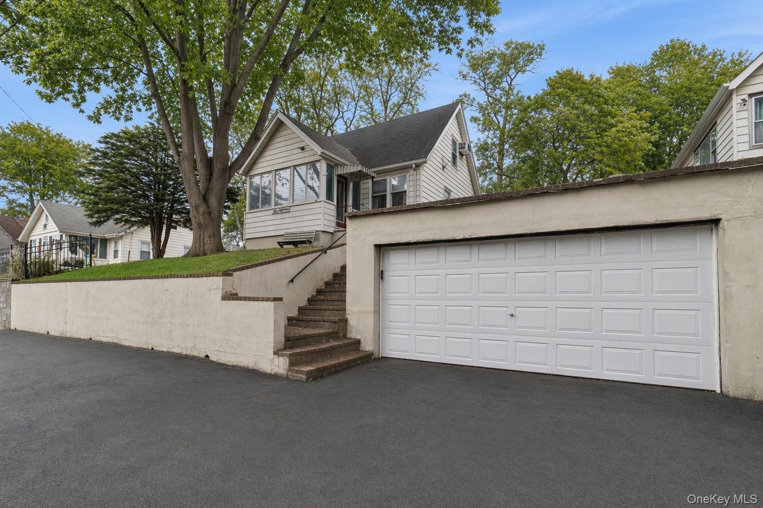 215 Hallock Landing Road, Rocky Point NY 11778