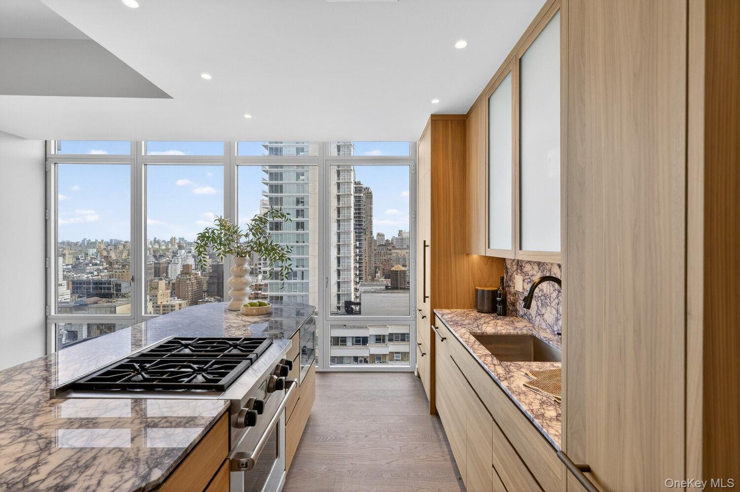 207 E 57TH Street Unit 29A, Manhattan NY 10022