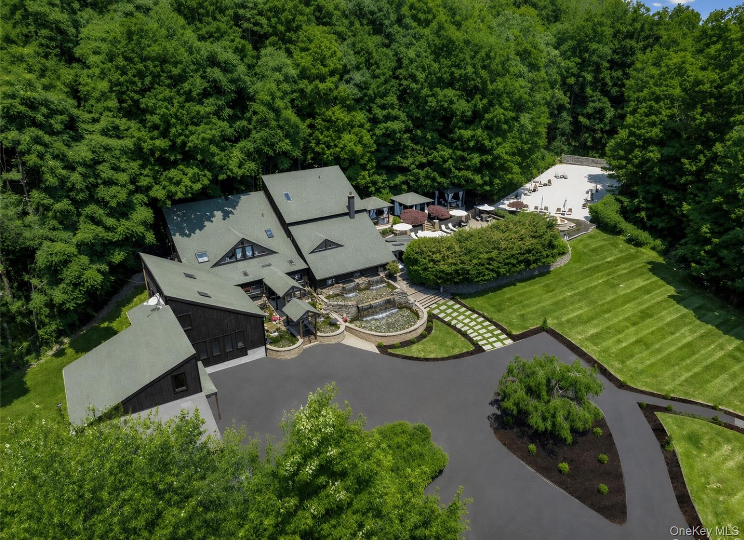 19 Greentree Lane, Chester NY 10918