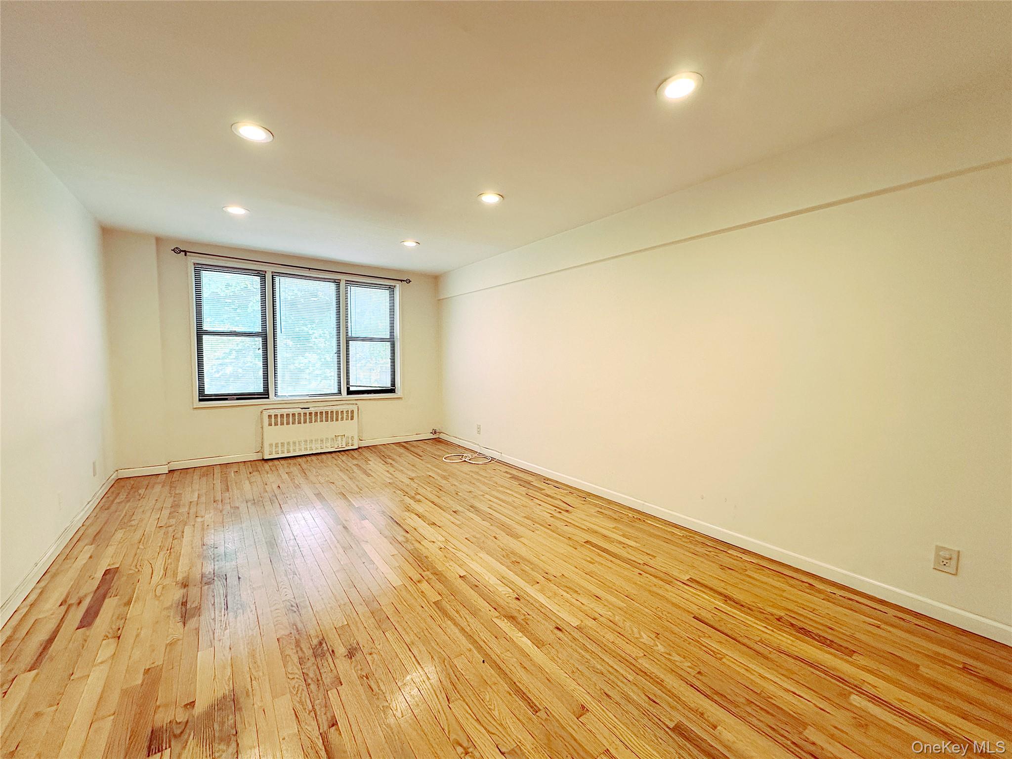 270 N Broadway Unit 2HI, Yonkers NY 10701